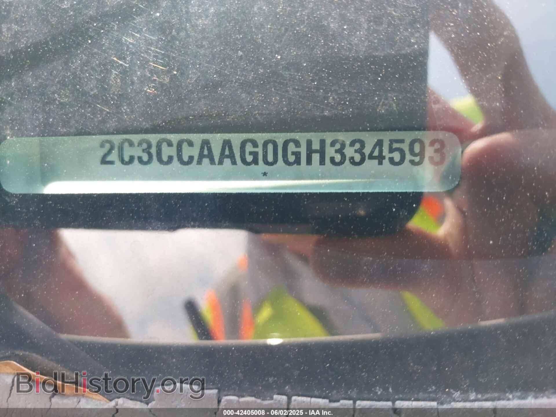 2016 CHRYSLER 300 - VIN: 2C3CCAAG0GH334593 - Фото 9