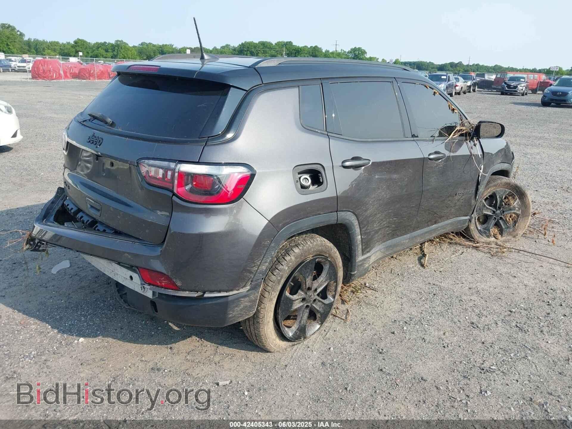 2018 JEEP COMPASS - VIN: 3C4NJDBB0JT395844 - Фото 4