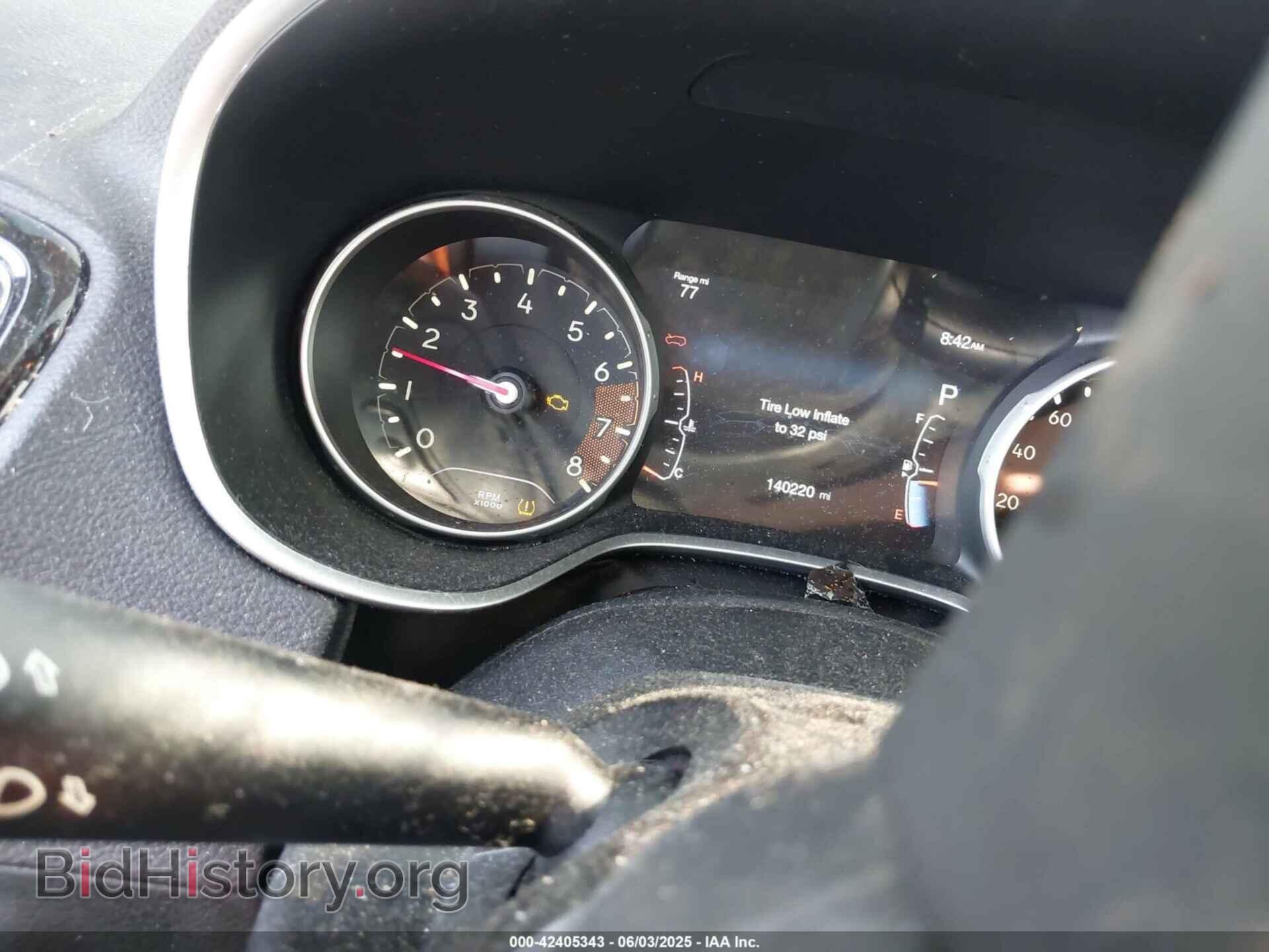 2018 JEEP COMPASS - VIN: 3C4NJDBB0JT395844 - Фото 7