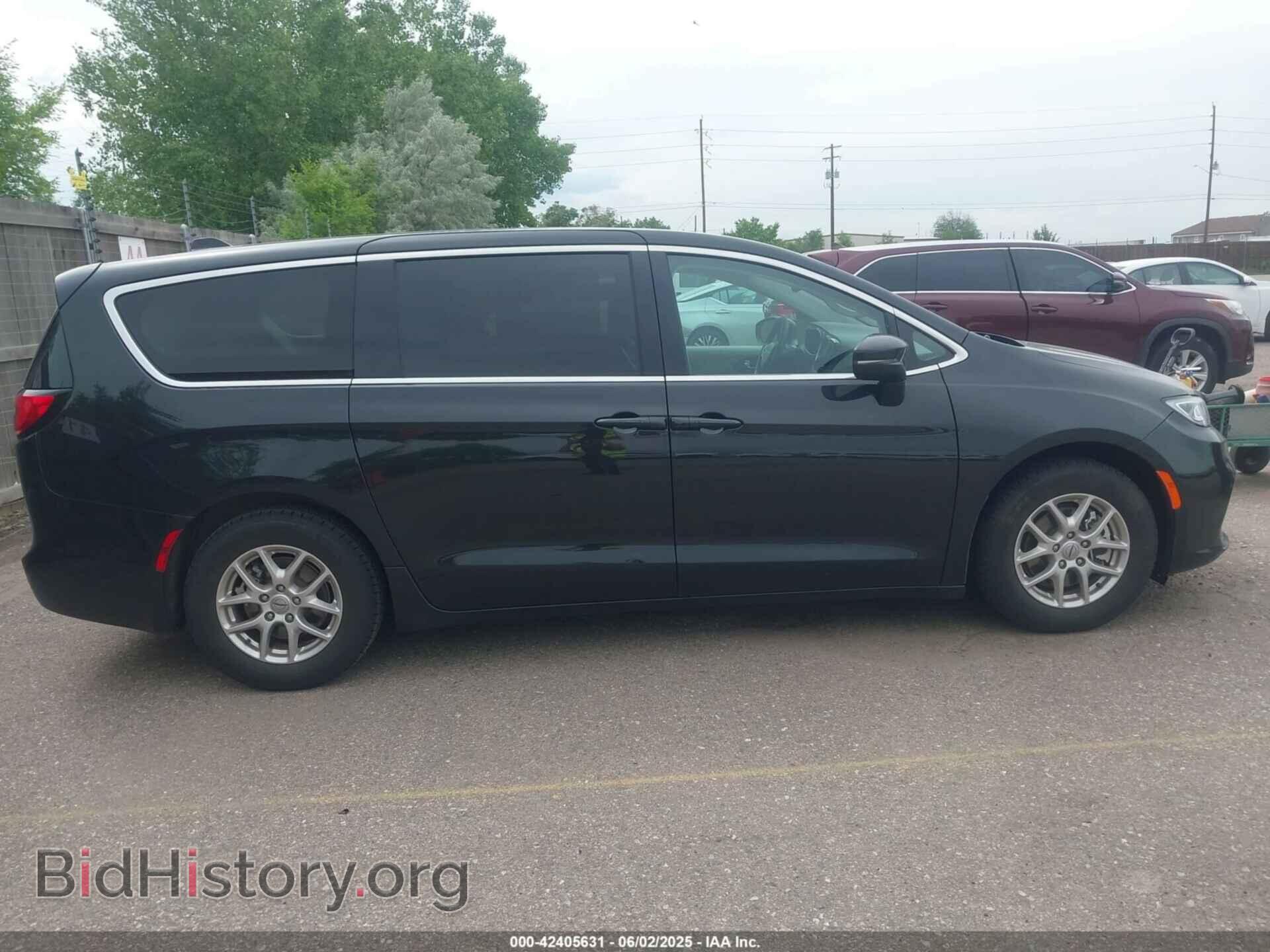 2023 CHRYSLER PACIFICA - VIN: 2C4RC1BG0PR624444 - Photo 13