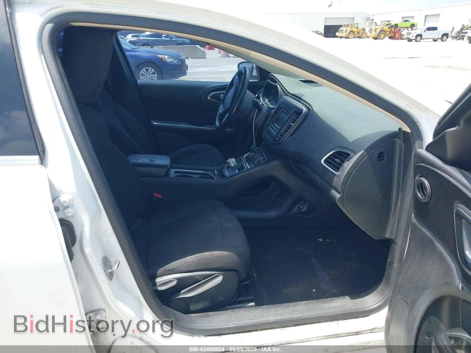 2015 CHRYSLER 200 - VIN: 1C3CCCABXFN602619 - Фото 5