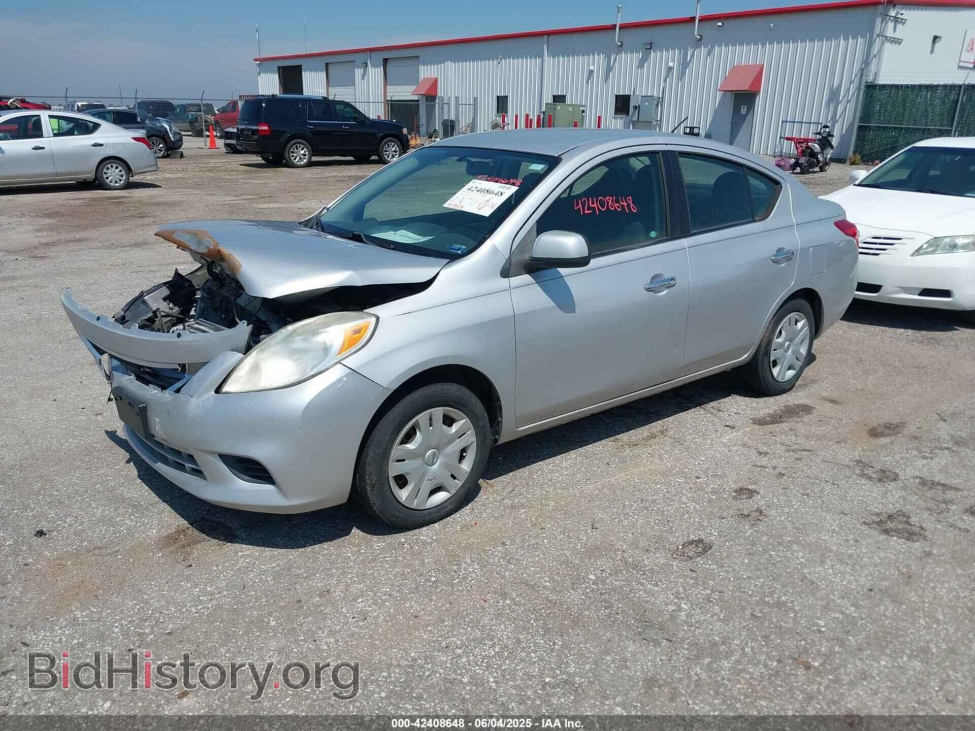 2012 NISSAN VERSA - VIN: 3N1CN7AP2CL818276 - Фото 2