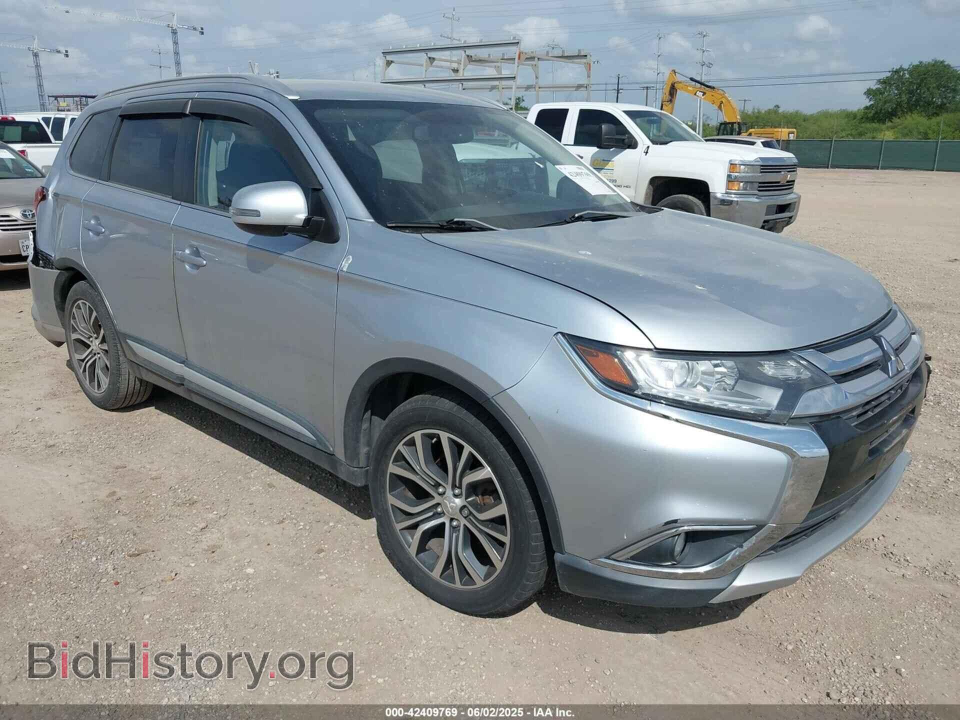 Фотография JA4AD3A38HZ030884 - MITSUBISHI OUTLANDER 2017