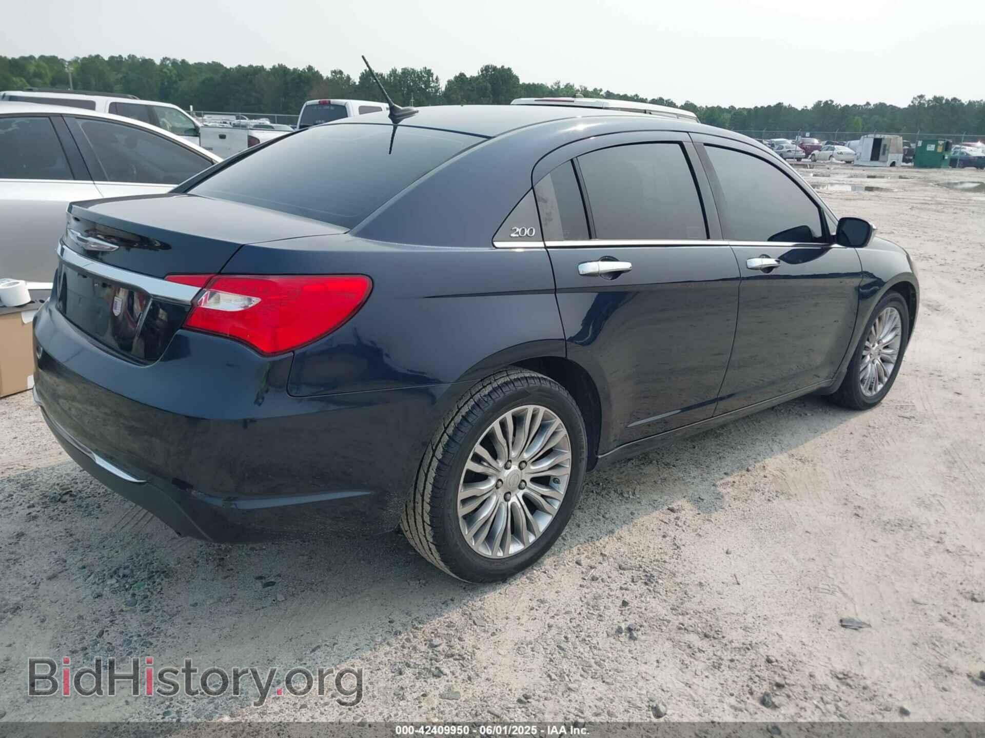2012 CHRYSLER 200 - VIN: 1C3CCBCG0CN106999 - Фото 4