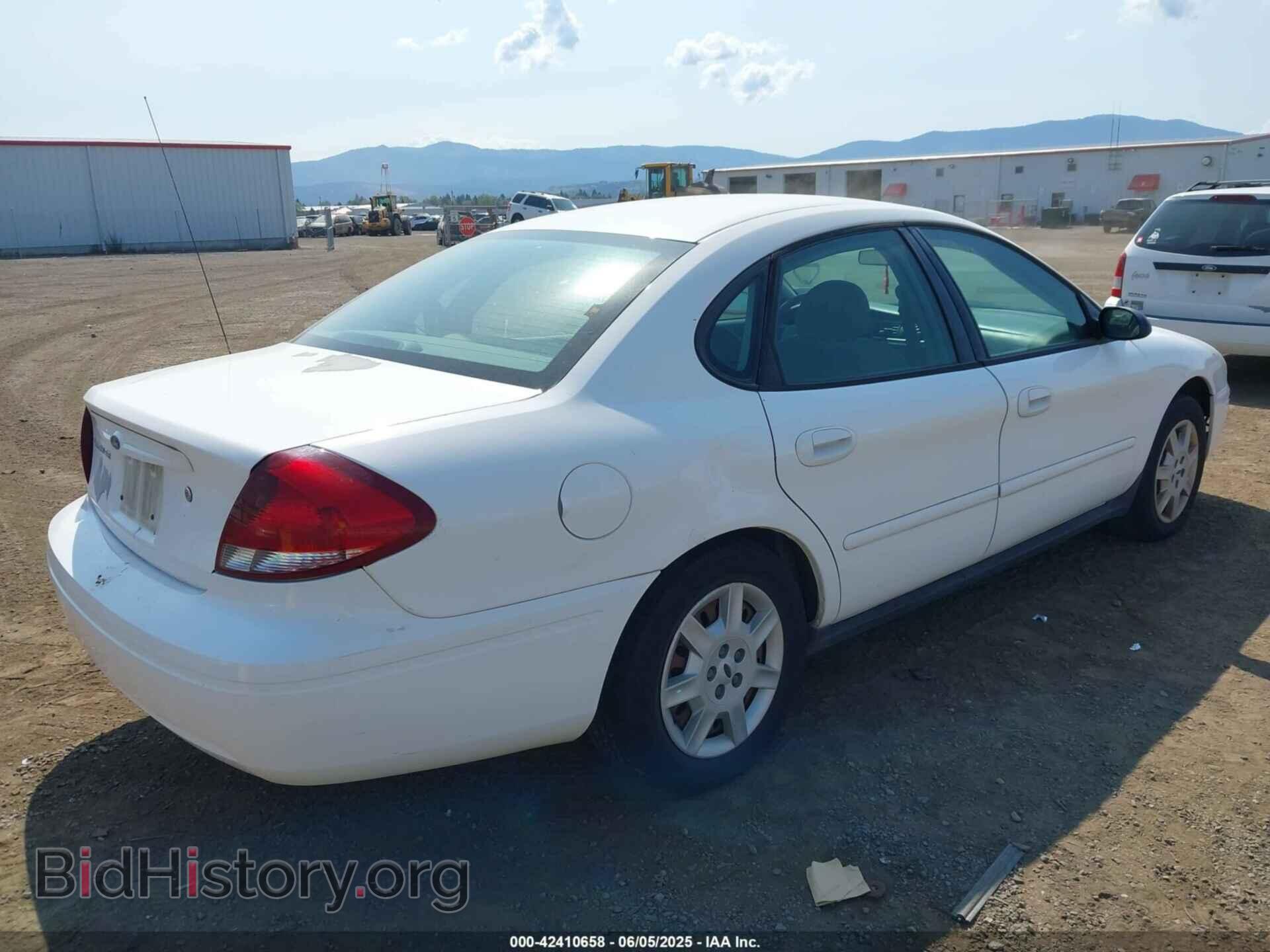 2007 FORD TAURUS - VIN: 1FAFP53U57A193385 - Фото 4