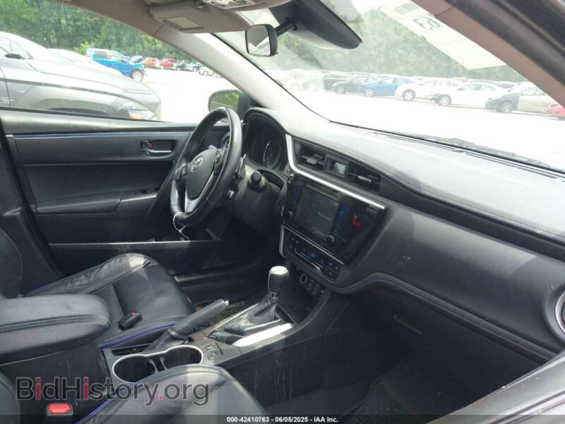2018 Toyota COROLLA (VIN 5YFBURHE3JP817455) — photo 5 of 16