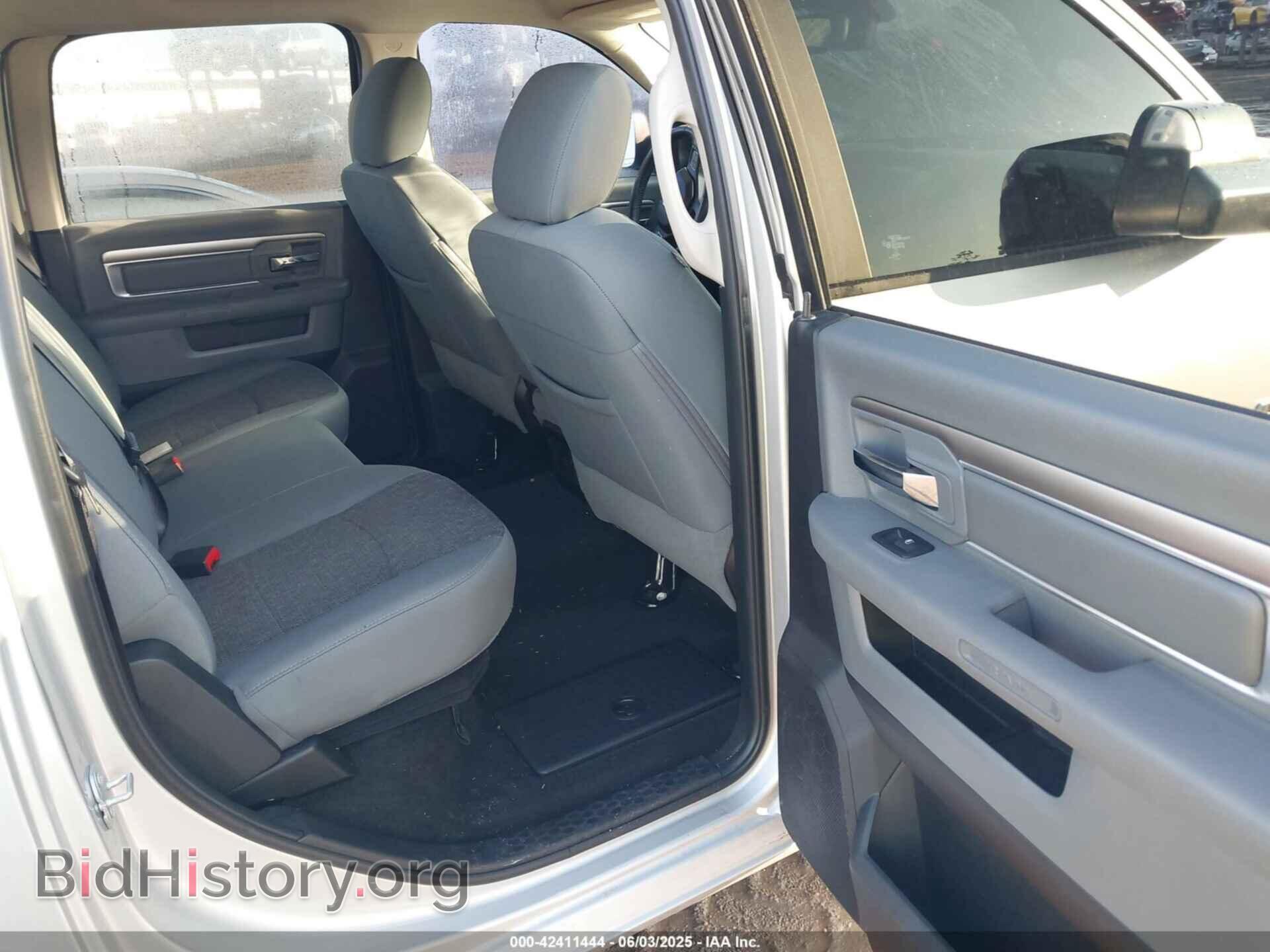 2017 RAM 1500 - VIN: 3C6RR6LT1HG640531 - Фото 8