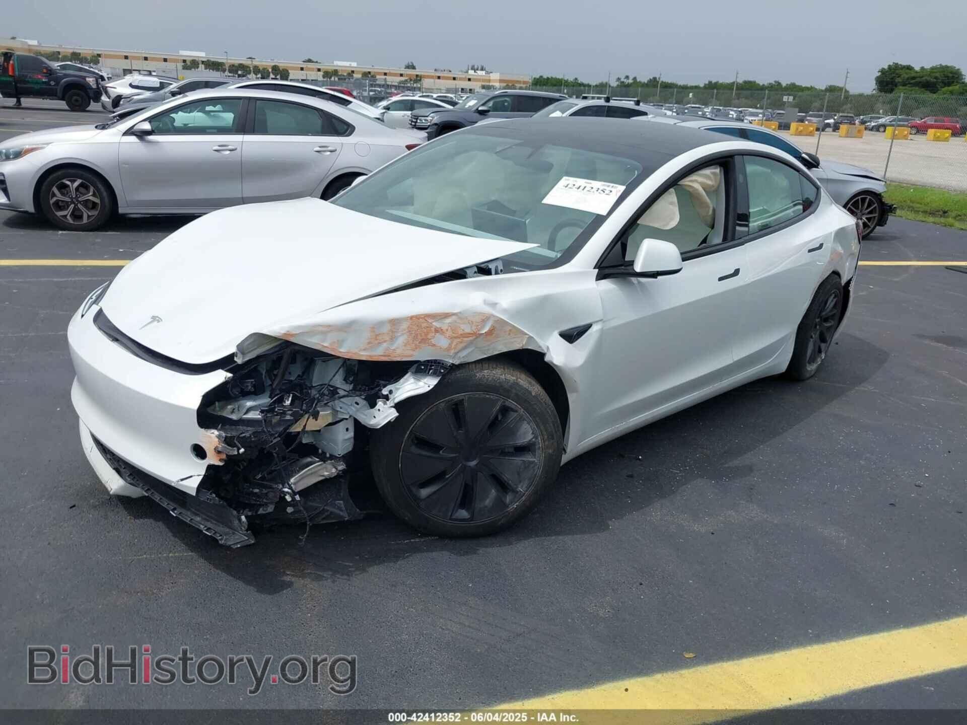 2025 TESLA MODEL 3 - VIN: 5YJ3E1EA2SF981877 - Фото 2