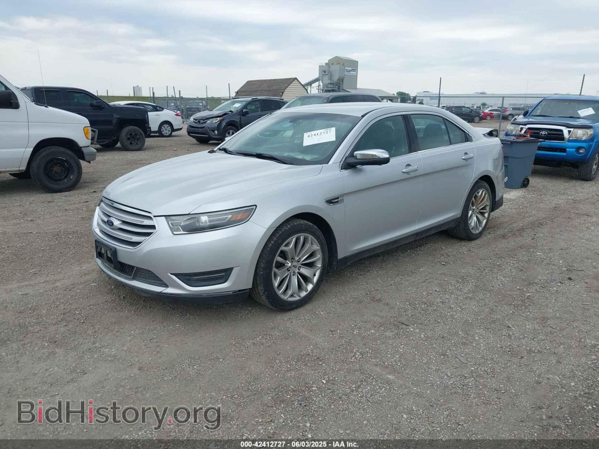 2015 FORD TAURUS - VIN: 1FAHP2F86FG102755 - Фото 2