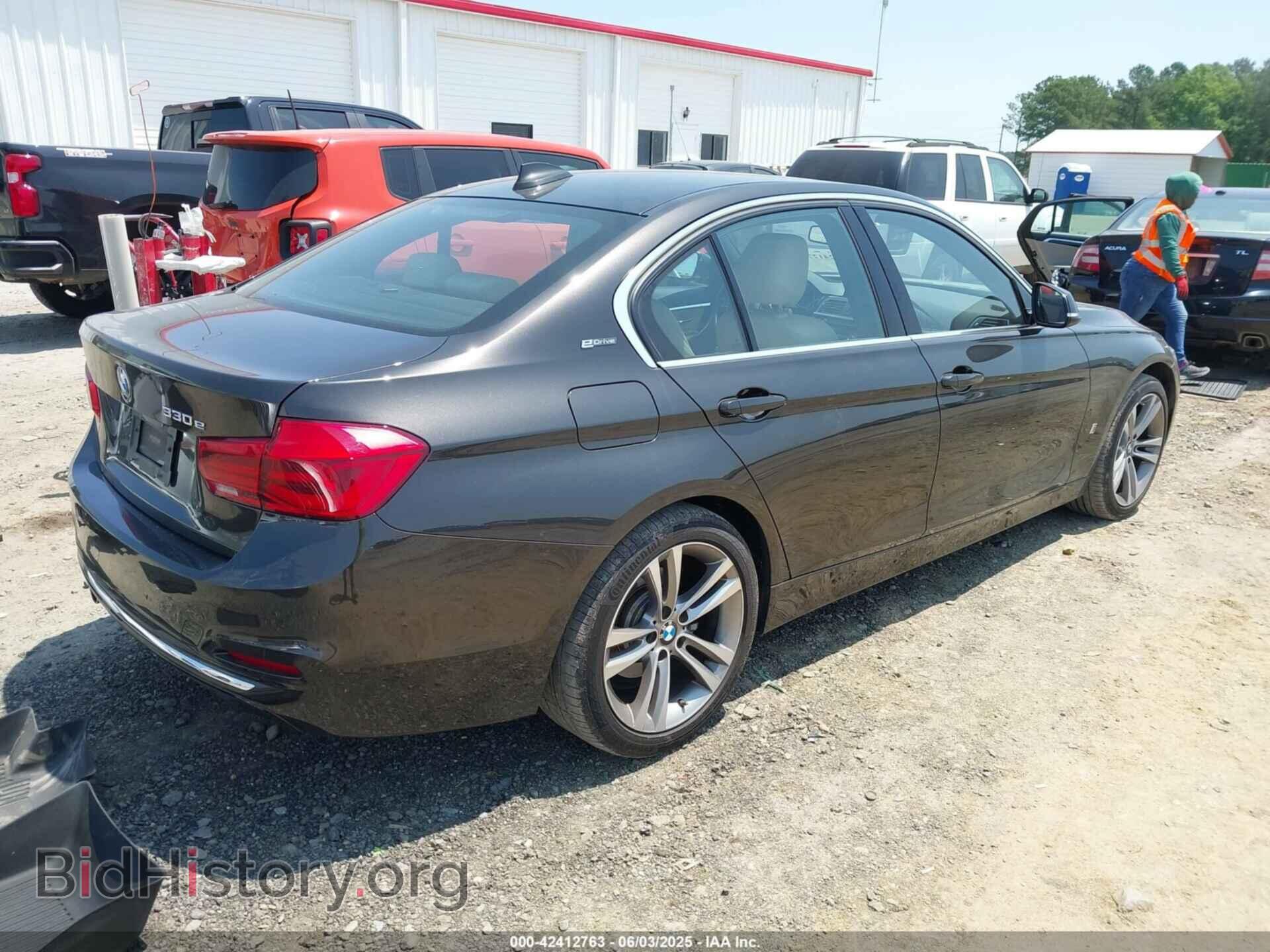 2017 BMW 330E - VIN: WBA8E1C35HA159258 - Фото 4