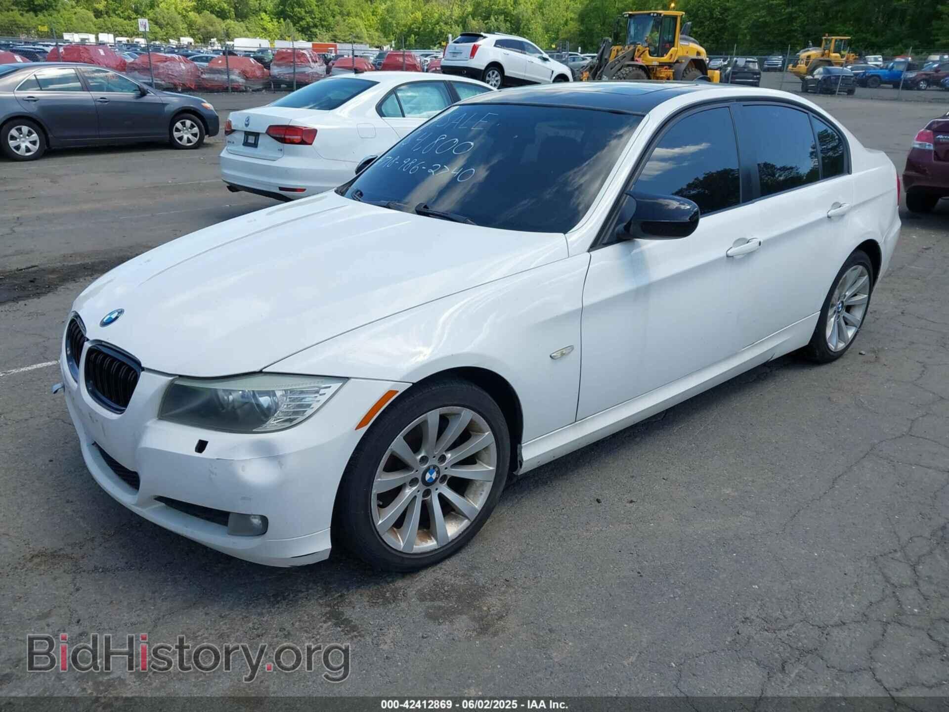 2009 BMW 328I - VIN: WBAPK53529A511372 - Фото 2