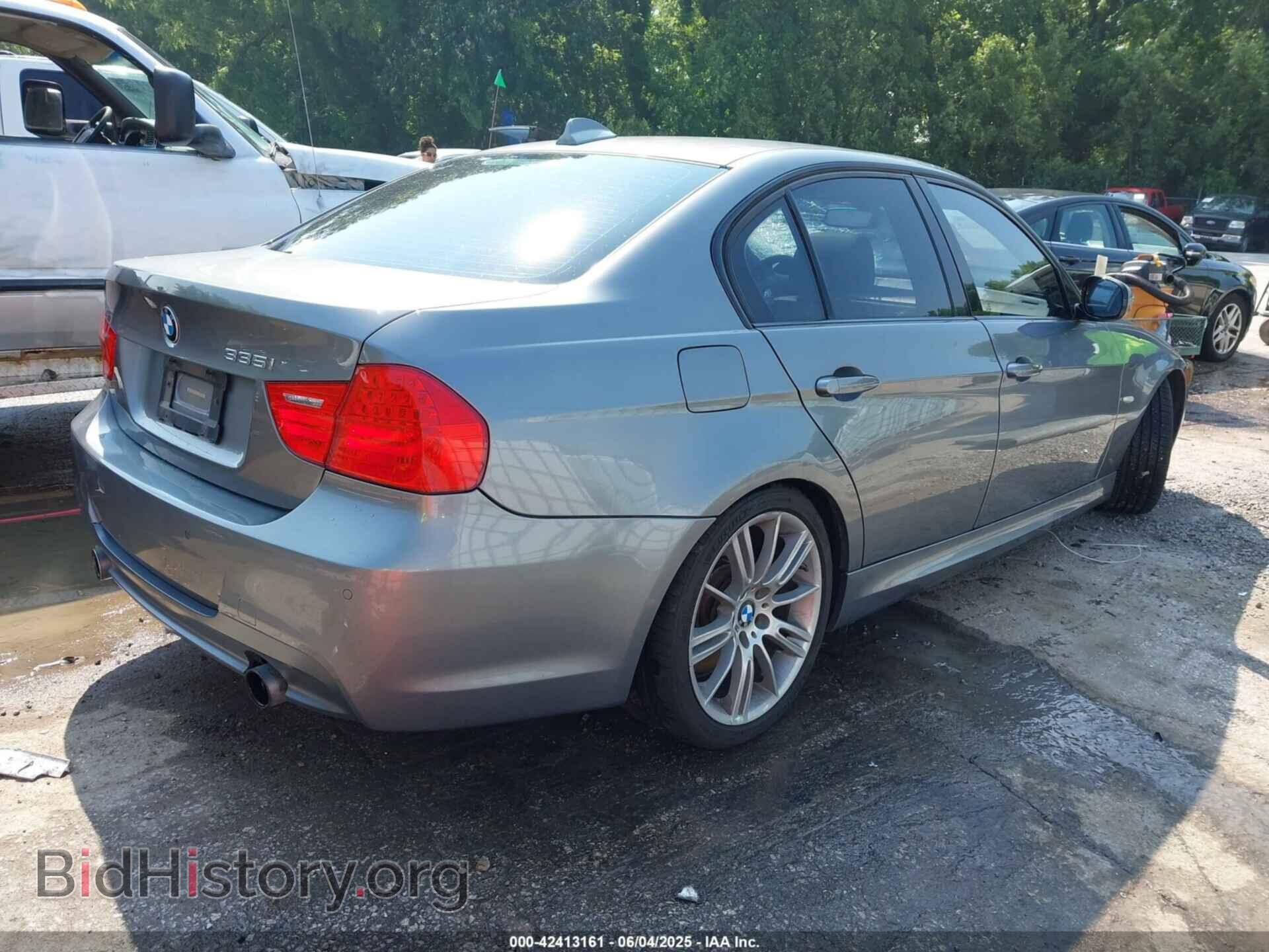 2011 BMW 335I - VIN: WBAPM5C51BE576691 - Фото 4
