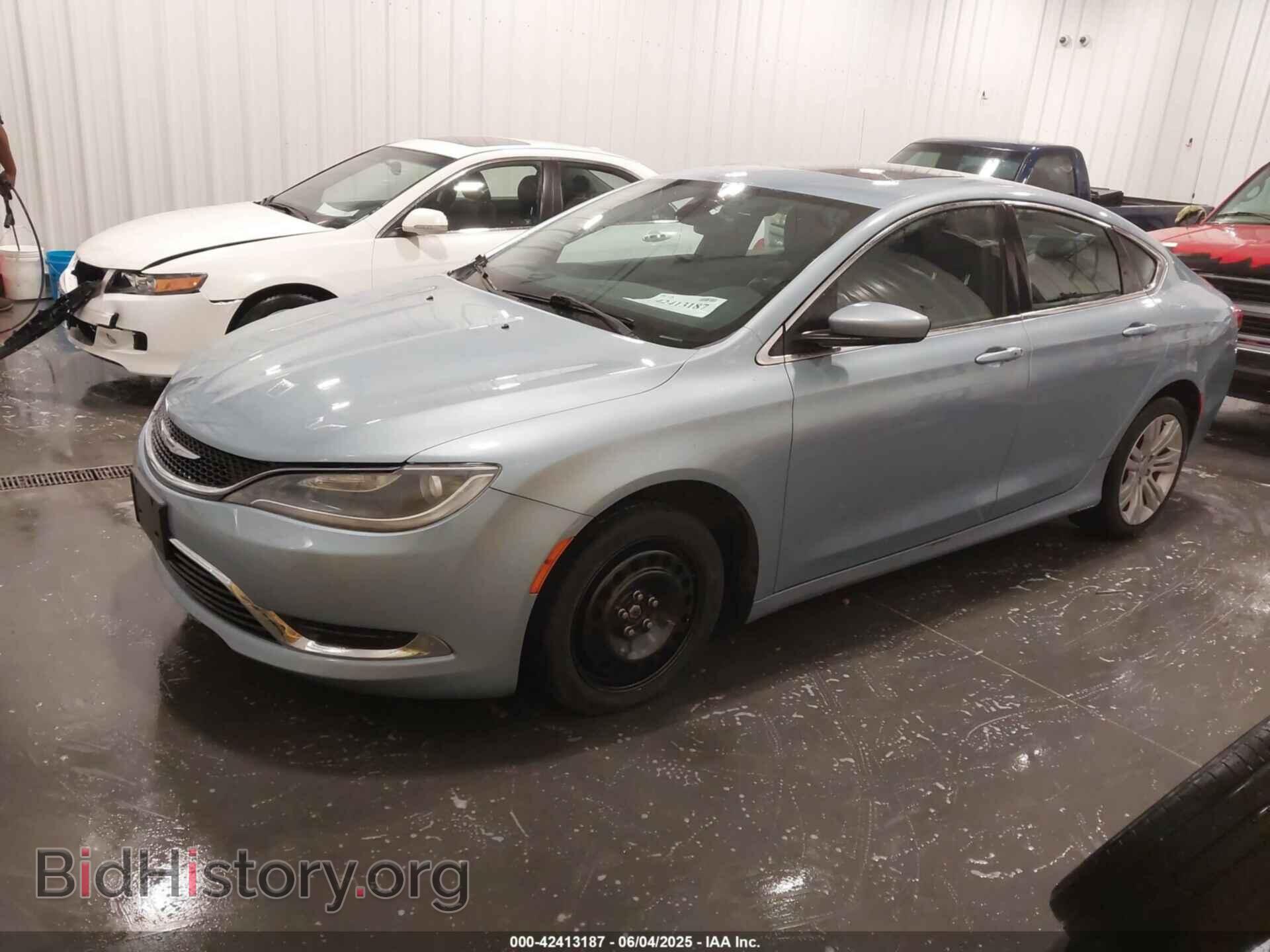 2015 CHRYSLER 200 - VIN: 1C3CCCABXFN678065 - Фото 2