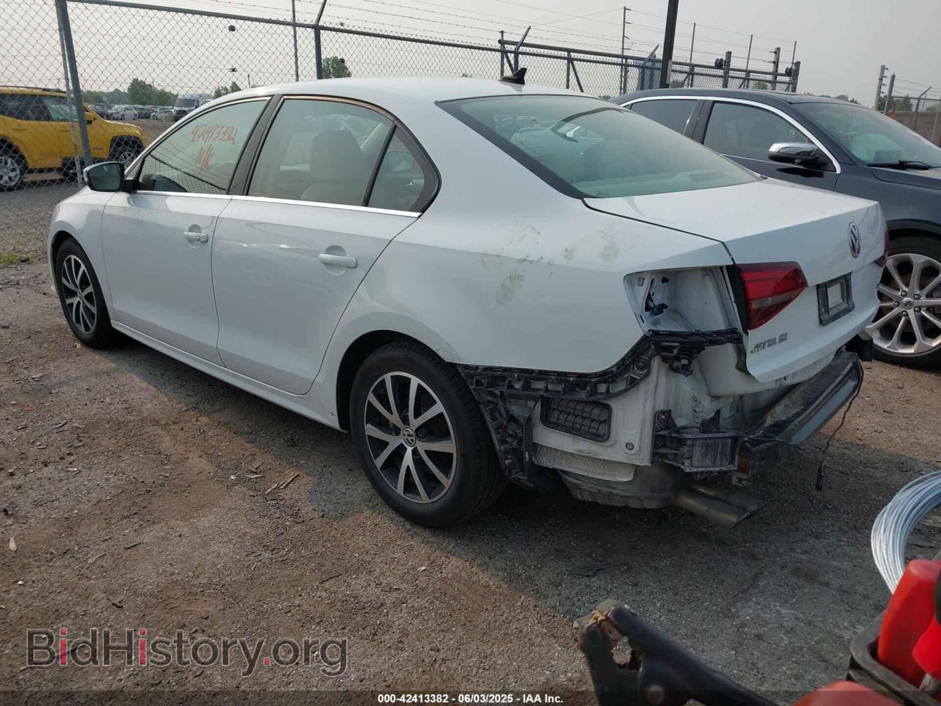 2017 VOLKSWAGEN JETTA - VIN: 3VWDB7AJ2HM223478 - Фото 3
