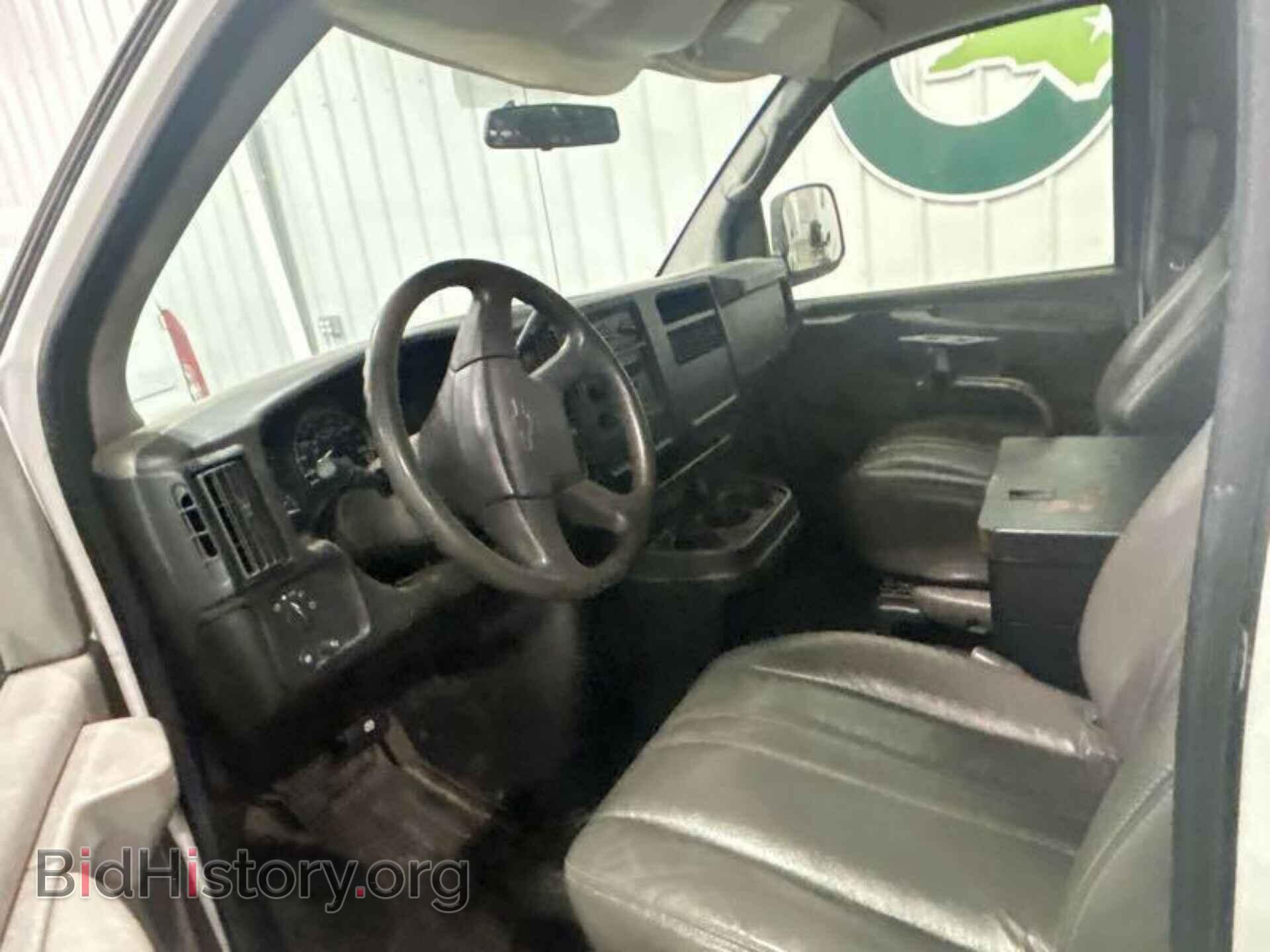 2006 CHEVROLET EXPRESS - VIN: 1GCFG15X761193042 - Фото 9