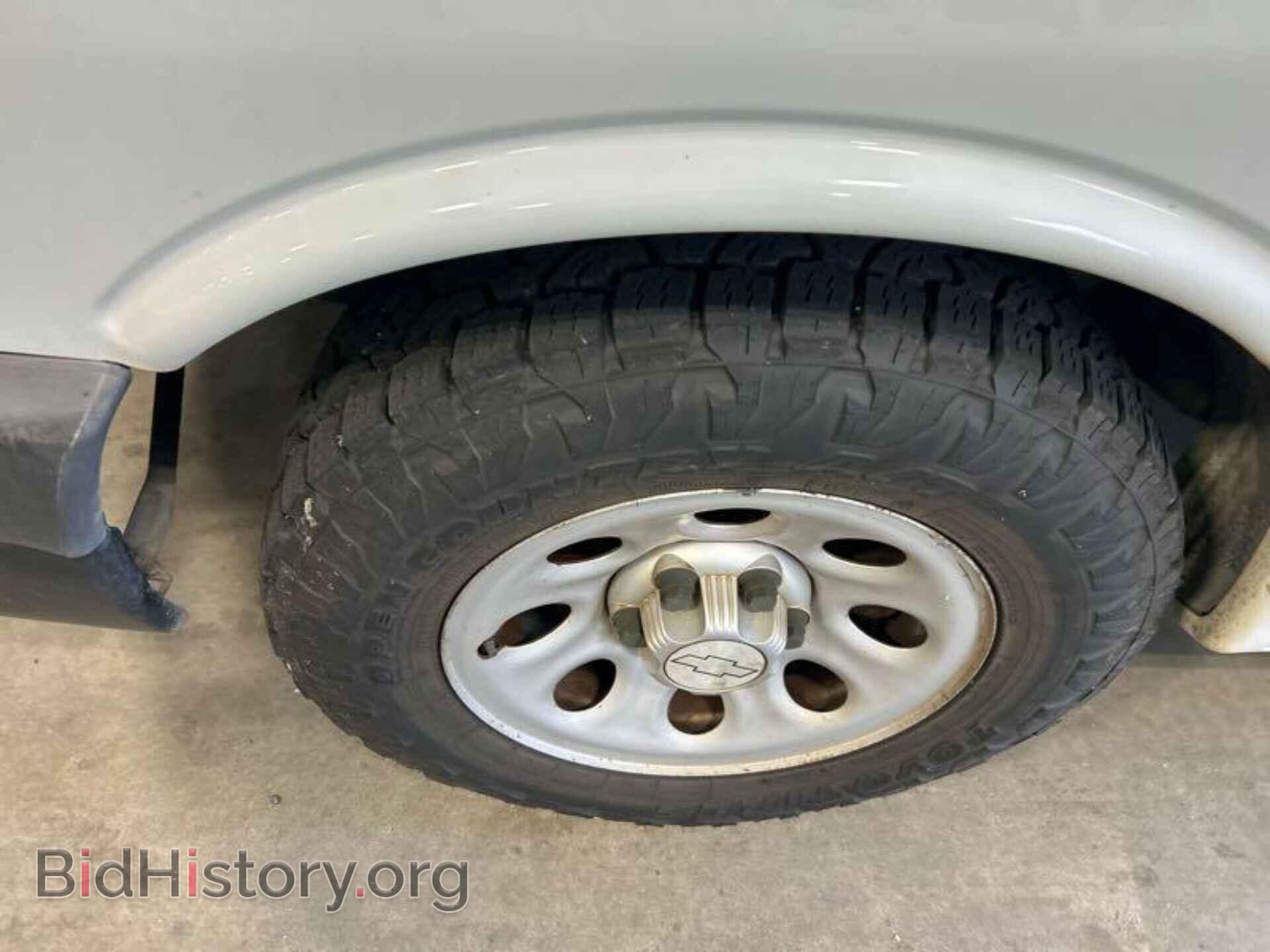 2014 CHEVROLET EXPRESS 1500 - VIN: 1GCSHAF42E1193447 - Фото 2