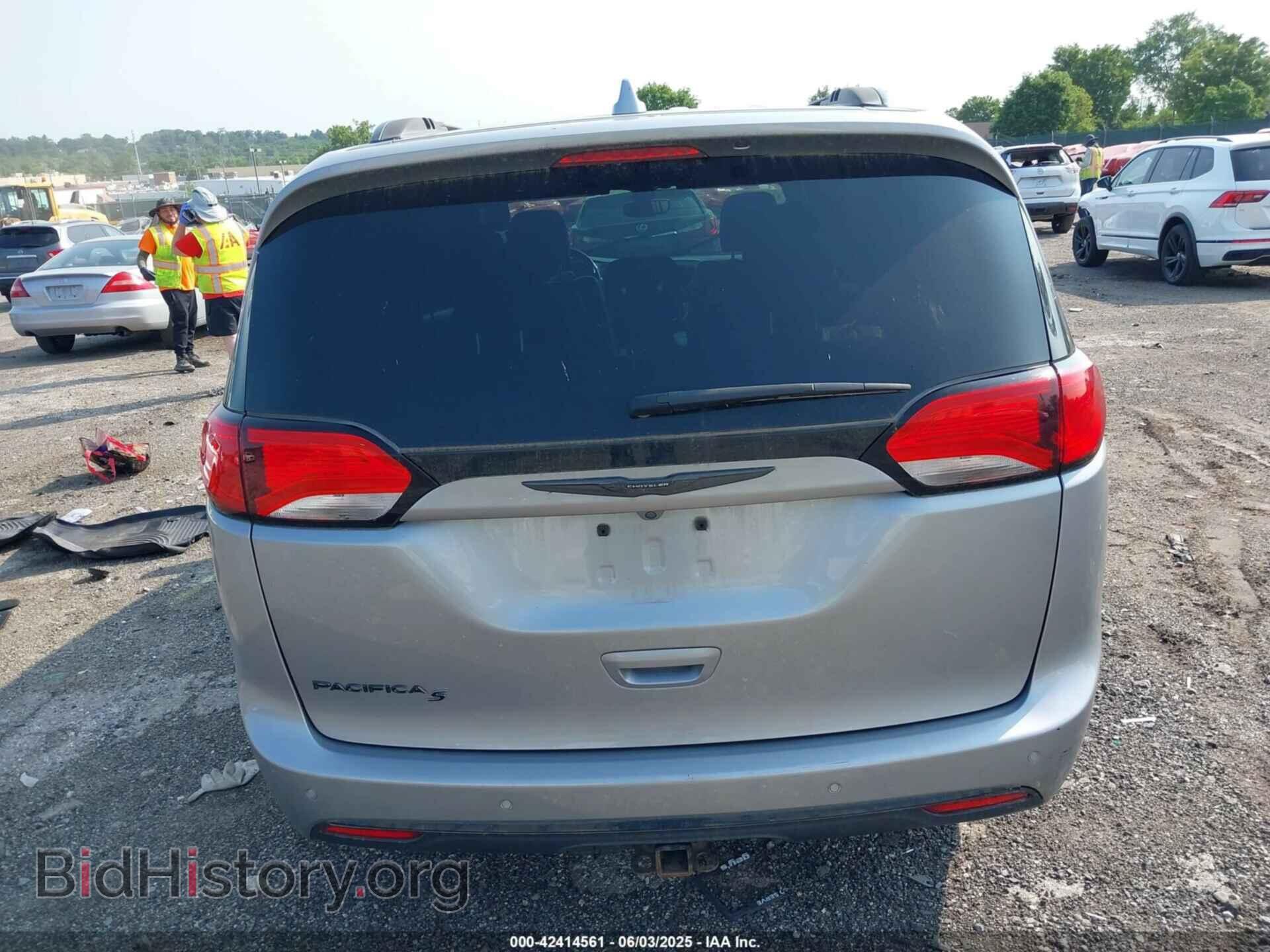 2019 CHRYSLER PACIFICA - VIN: 2C4RC1EG2KR704168 - Фото 16