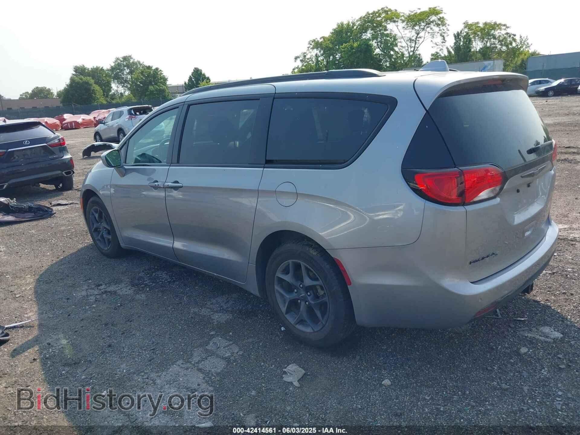 2019 CHRYSLER PACIFICA - VIN: 2C4RC1EG2KR704168 - Фото 3