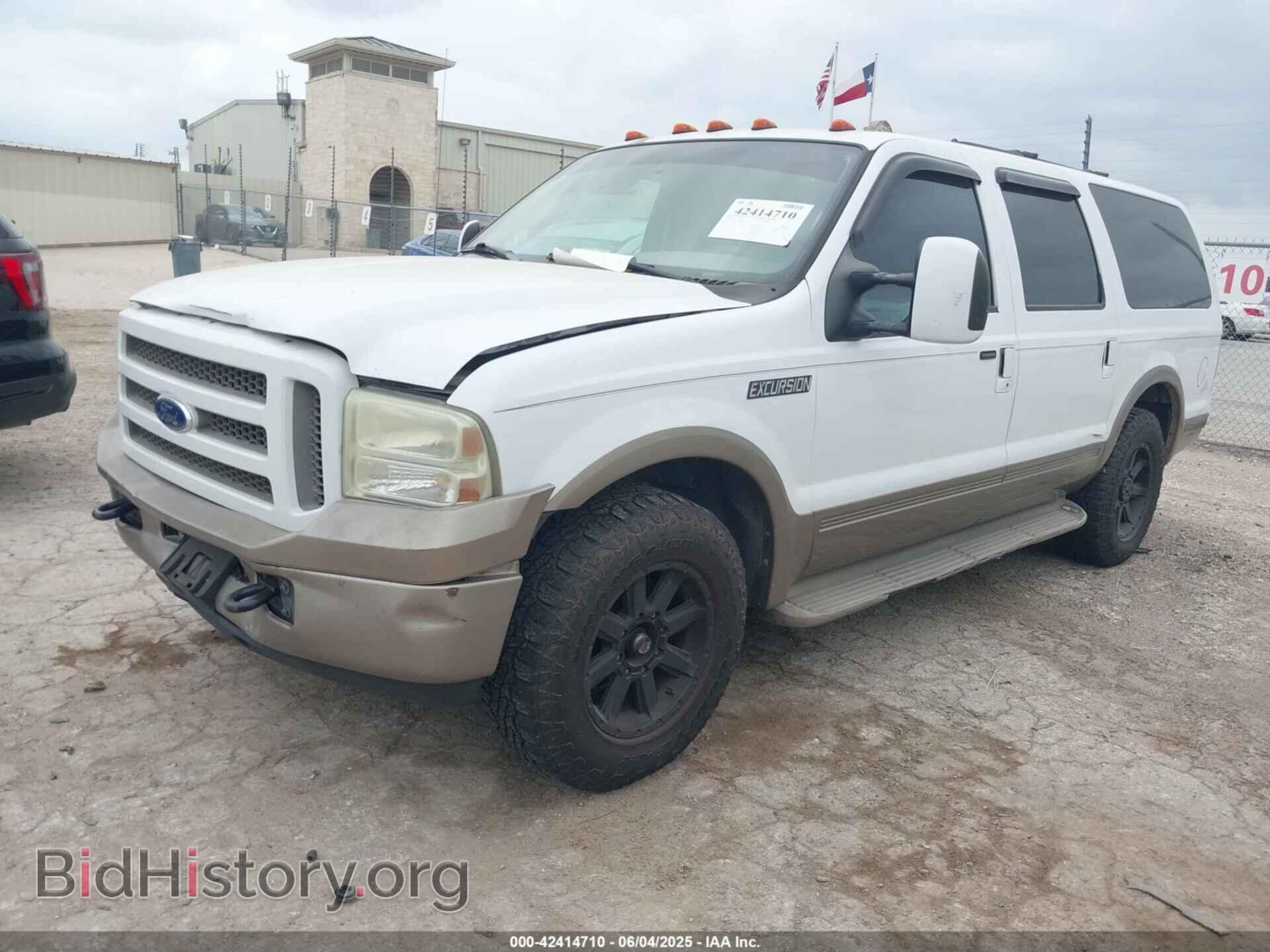 2005 FORD EXCURSION - VIN: 1FMNU44L25ED02868 - Photo 2