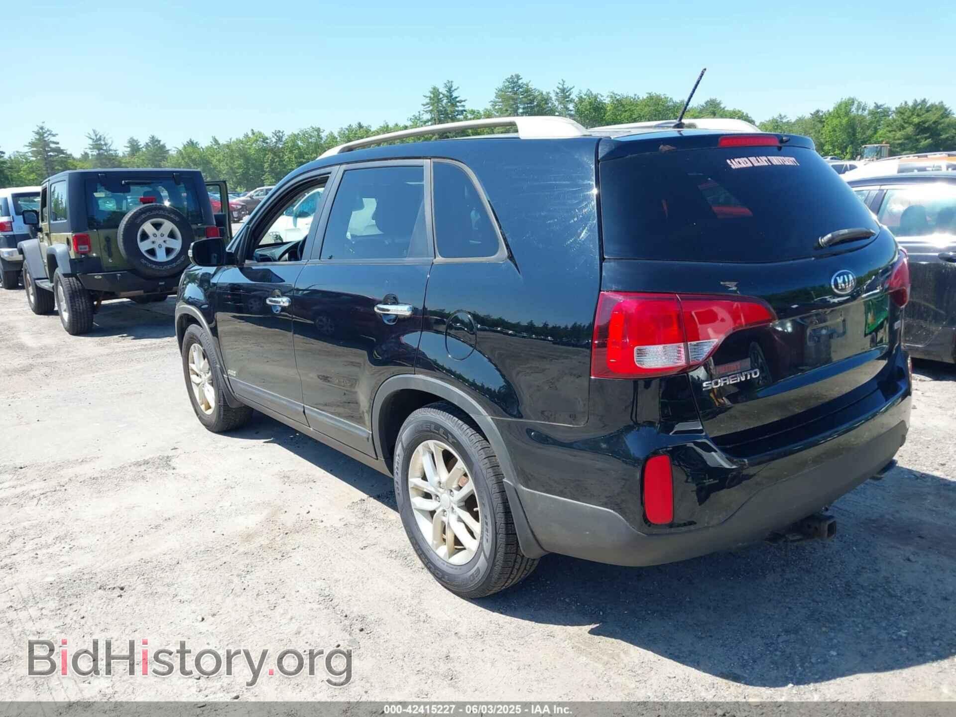 2015 KIA SORENTO - VIN: 5XYKTCA63FG611714 - Фото 3