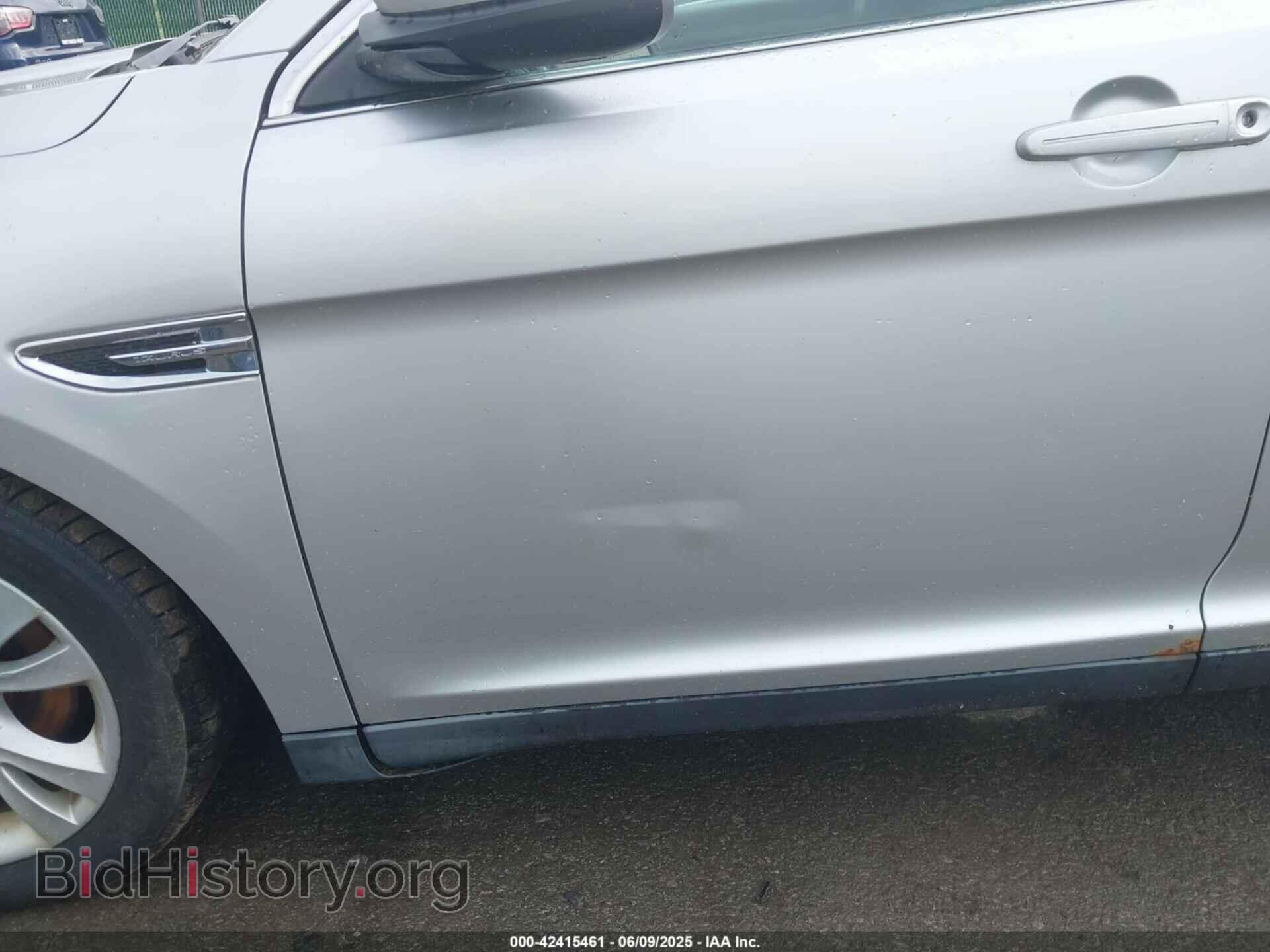 2011 FORD TAURUS - VIN: 1FAHP2HW8BG176832 - Фото 6