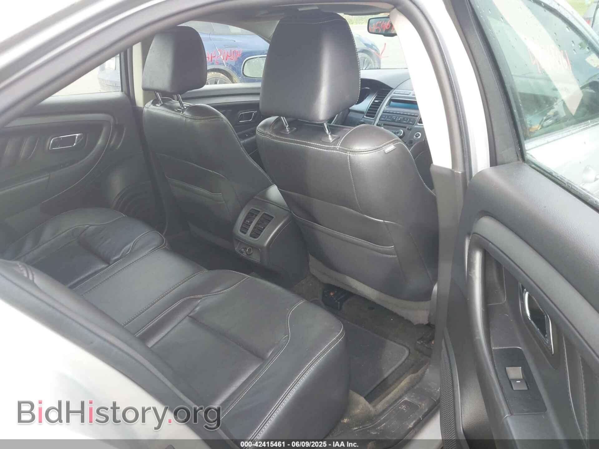 2011 FORD TAURUS - VIN: 1FAHP2HW8BG176832 - Фото 8