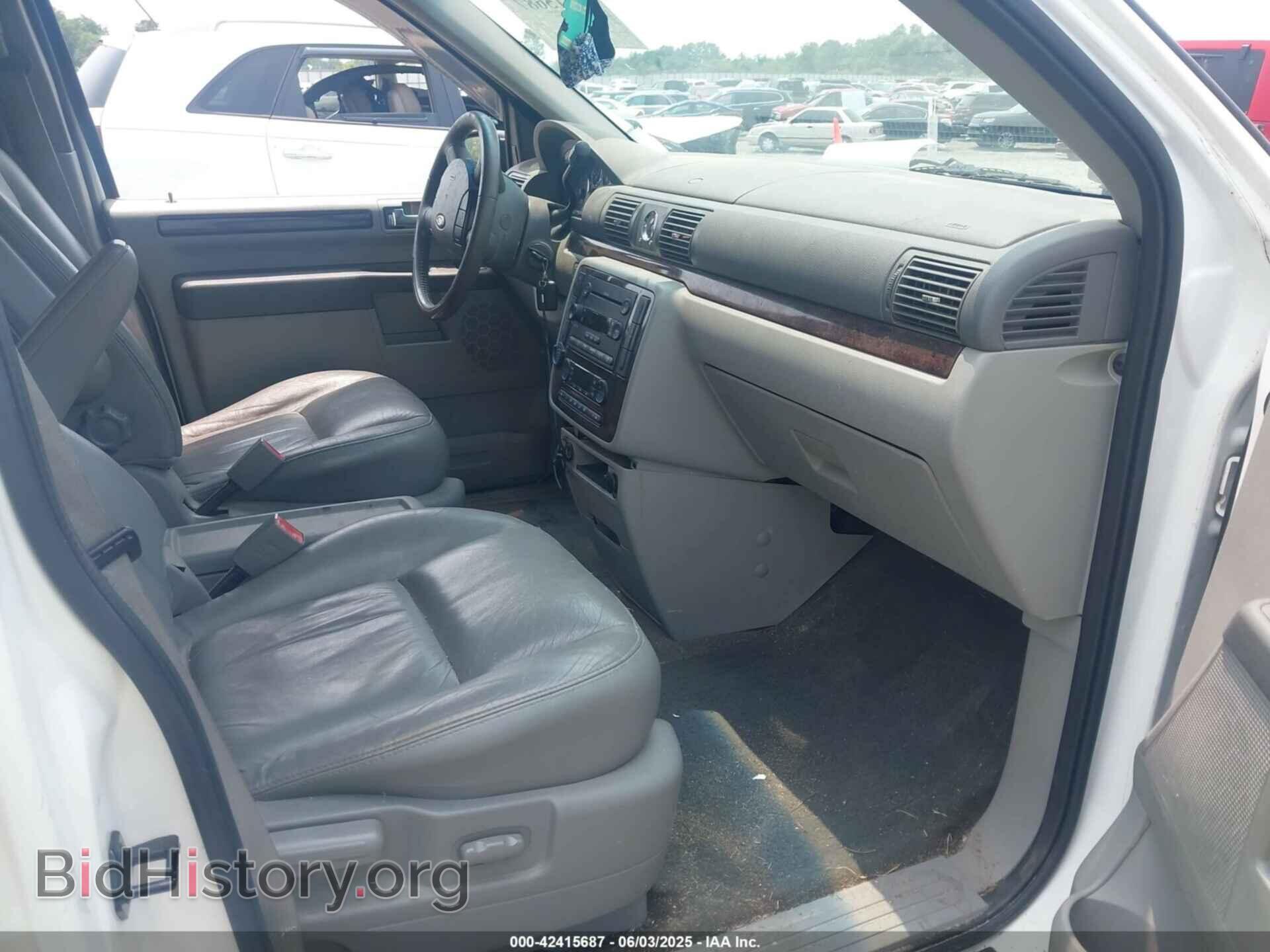 2006 FORD FREESTAR - VIN: 2FMDA58206BA52281 - Фото 5