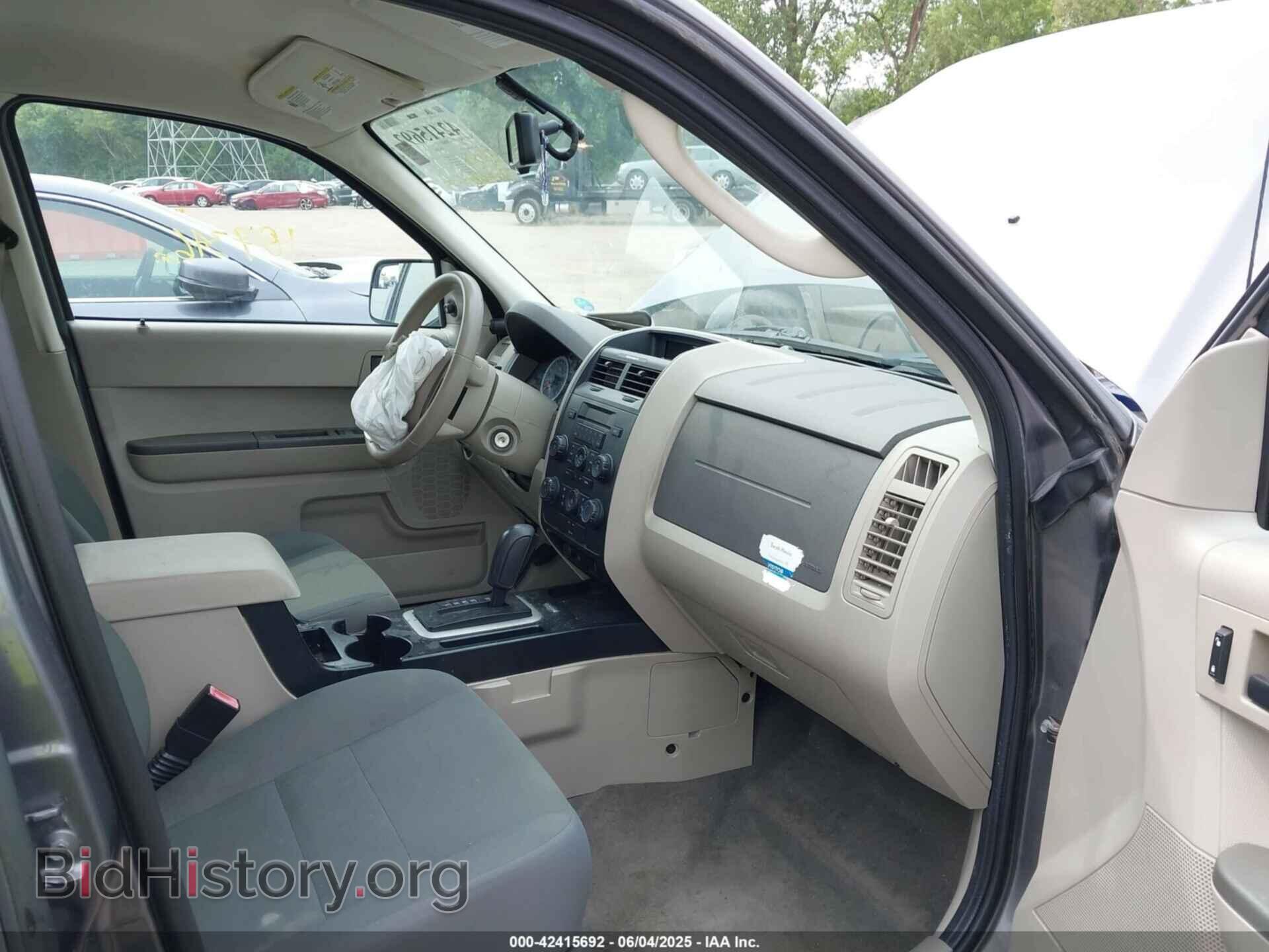 2011 FORD ESCAPE - VIN: 1FMCU9C76BKA37524 - Фото 5