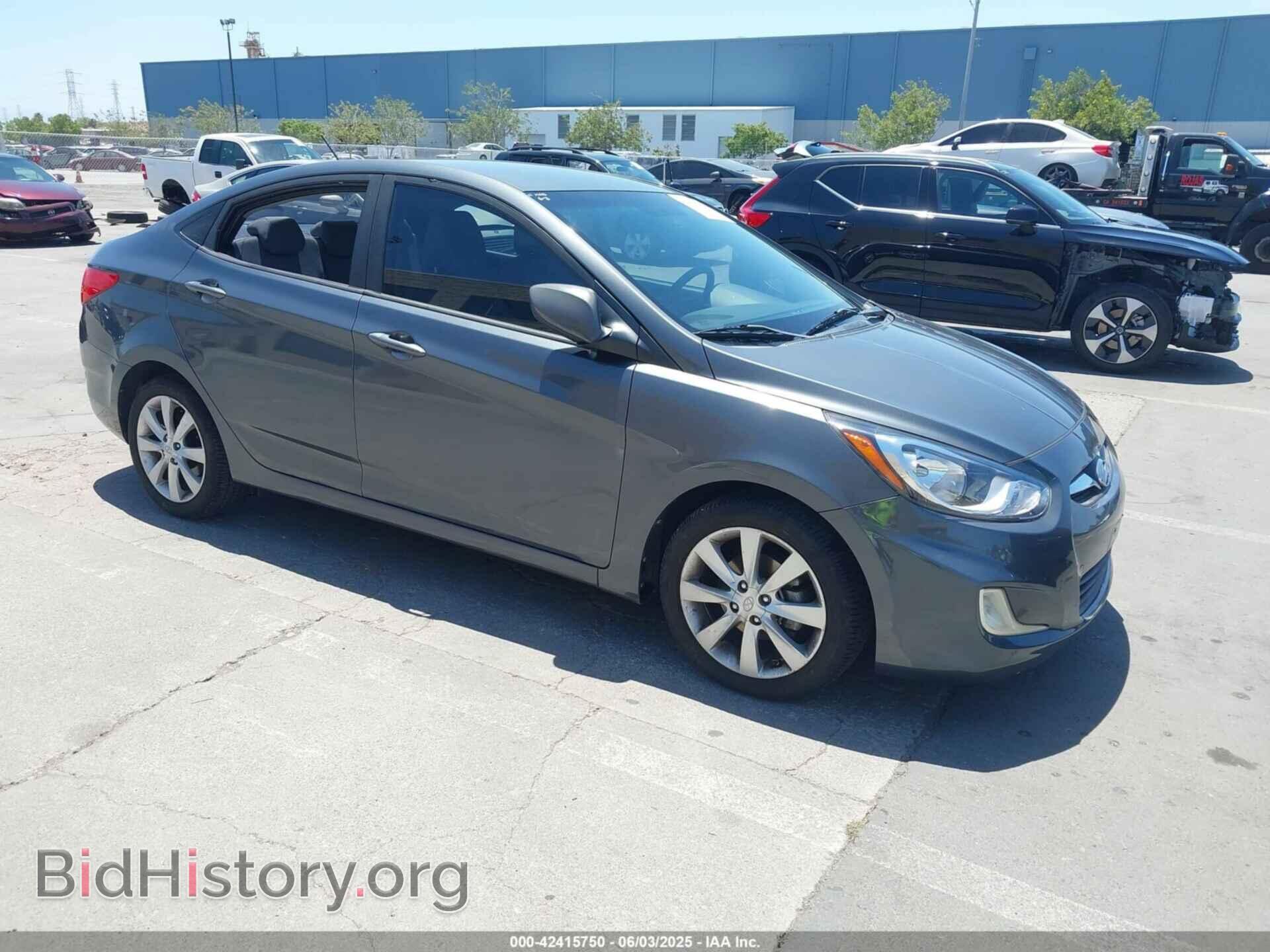 Фотография KMHCU4AE9DU427450 - HYUNDAI ACCENT 2013