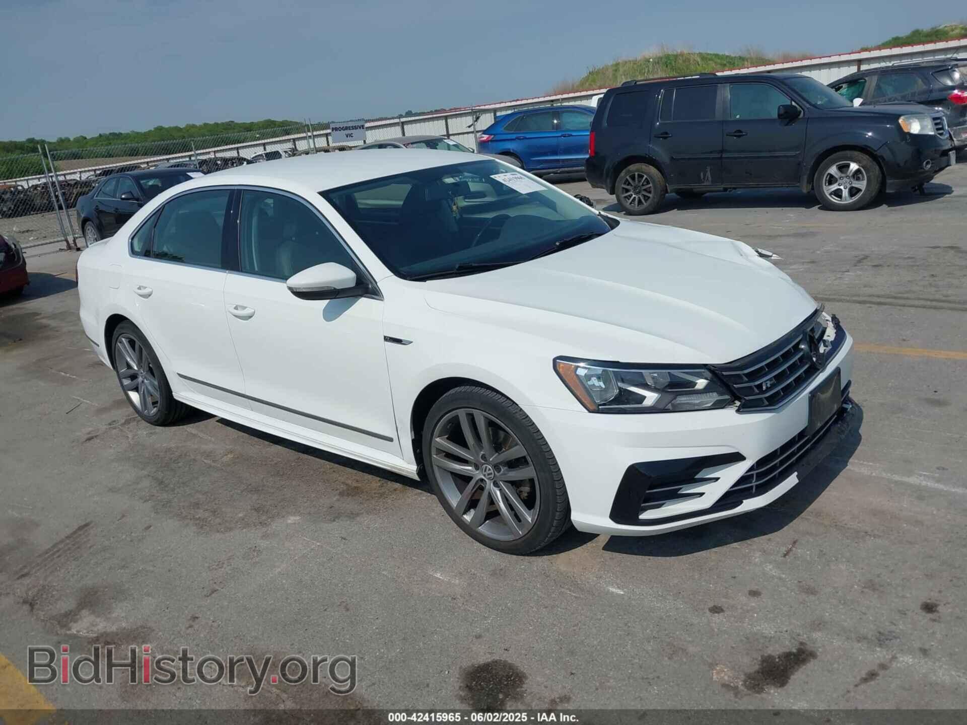 Photo 1VWDT7A31HC022087 - VOLKSWAGEN PASSAT 2017