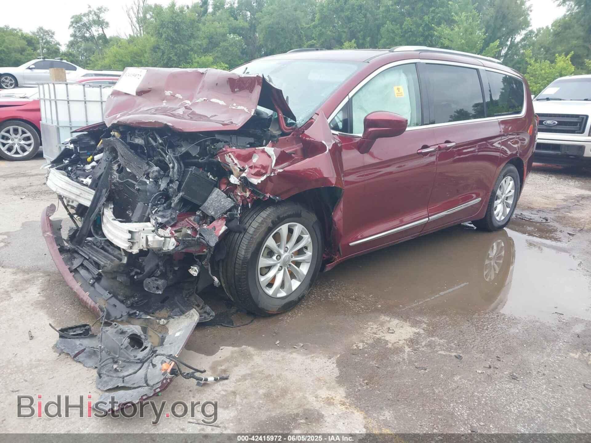 2018 CHRYSLER PACIFICA - VIN: 2C4RC1BG7JR217518 - Фото 2