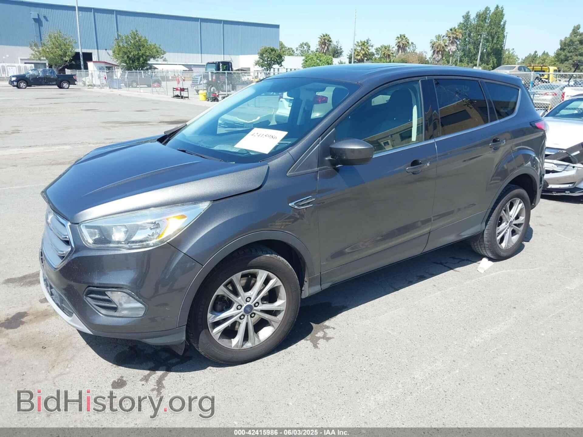 2017 FORD ESCAPE - VIN: 1FMCU0G94HUC96680 - Фото 2