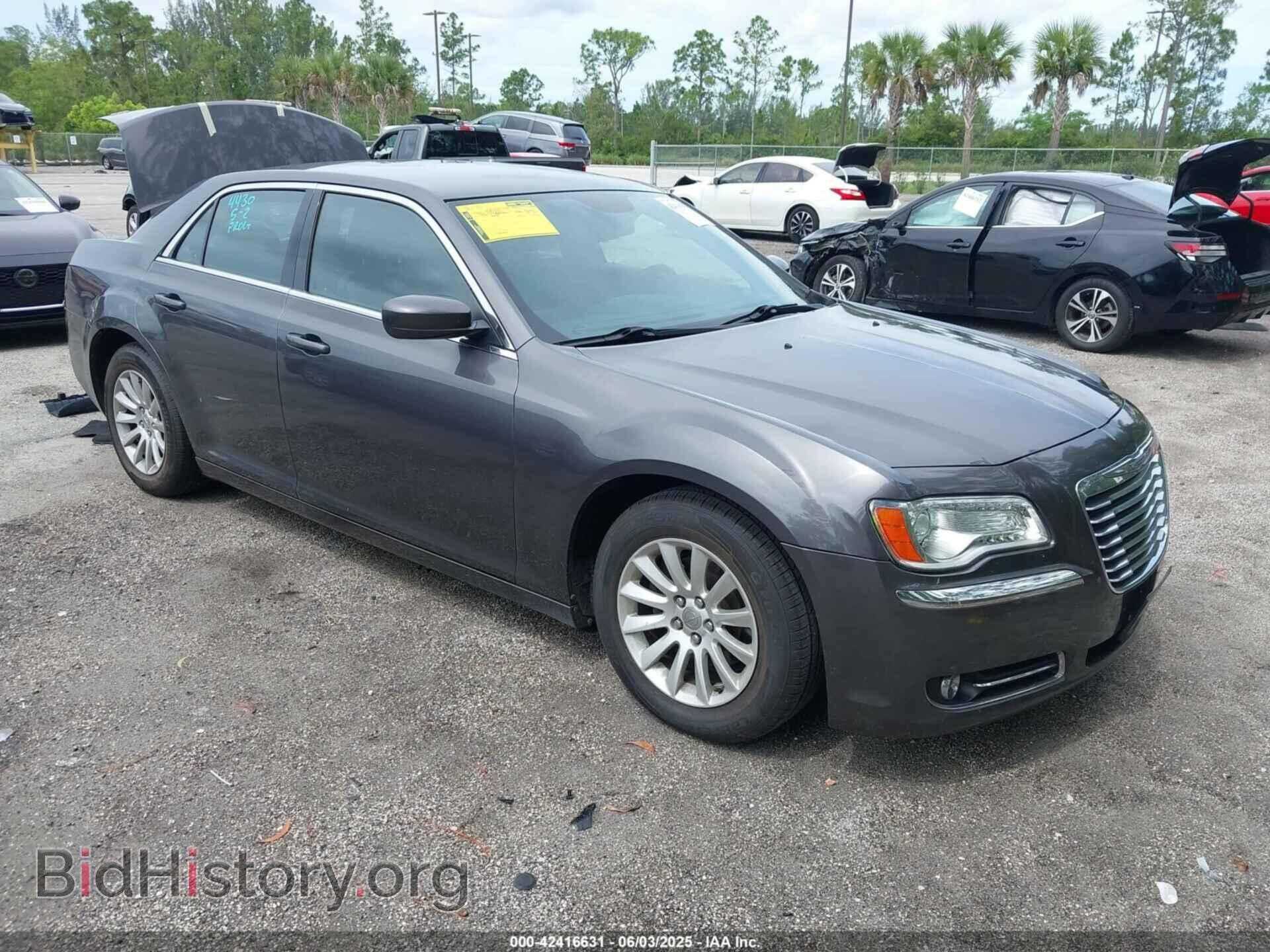 Фотография 2C3CCAAG7EH322857 - CHRYSLER 300 2014