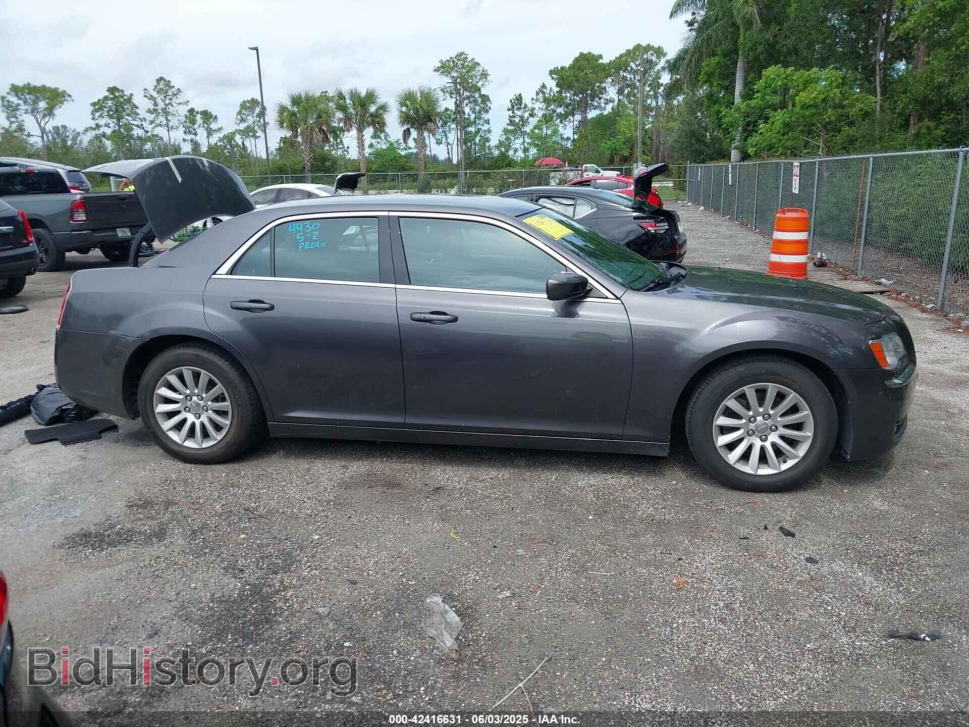2014 CHRYSLER 300 - VIN: 2C3CCAAG7EH322857 - Фото 14