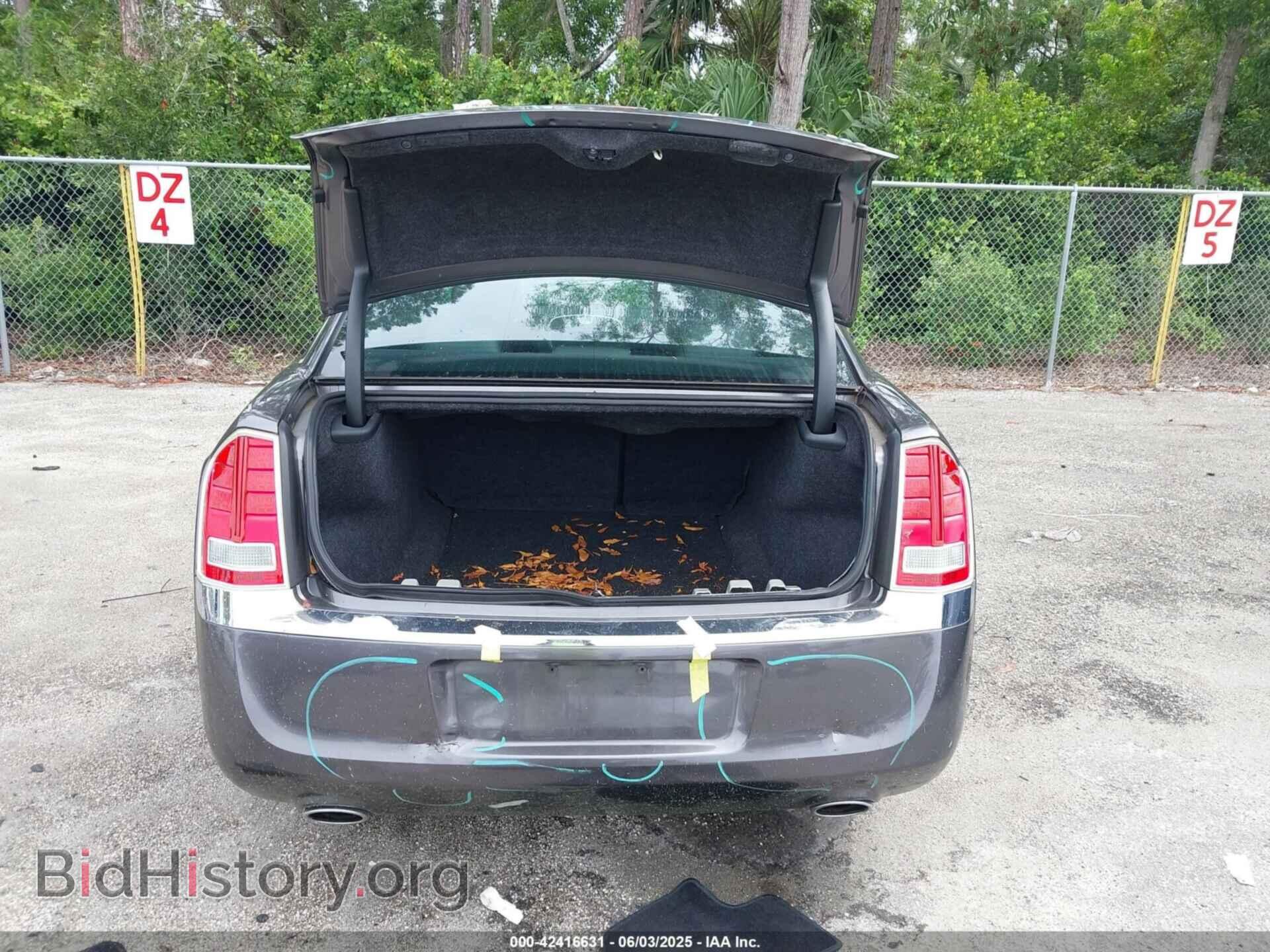 2014 CHRYSLER 300 - VIN: 2C3CCAAG7EH322857 - Фото 17