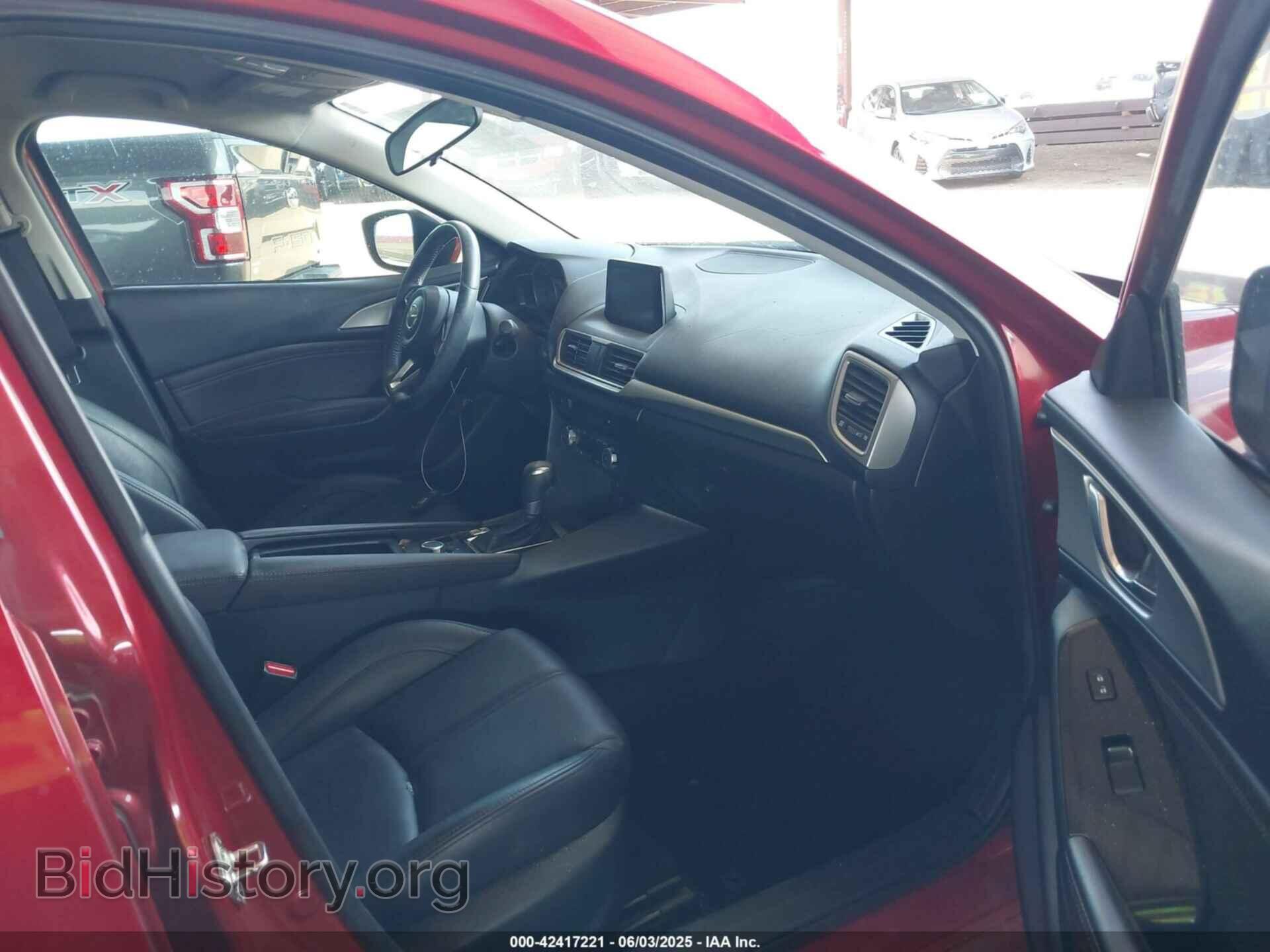 2018 MAZDA MAZDA3 - VIN: 3MZBN1L37JM172673 - Фото 5