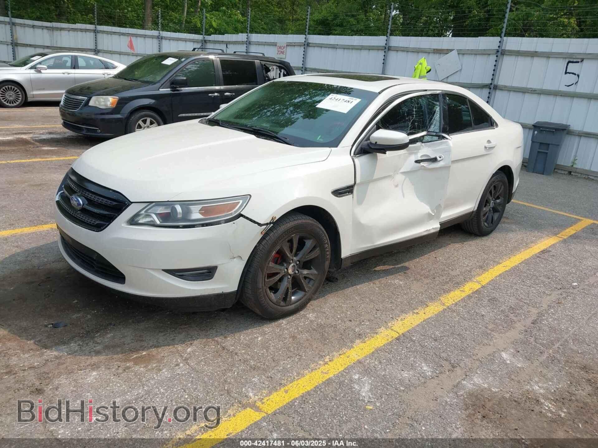 2011 FORD TAURUS - VIN: 1FAHP2EW3BG183174 - Фото 2