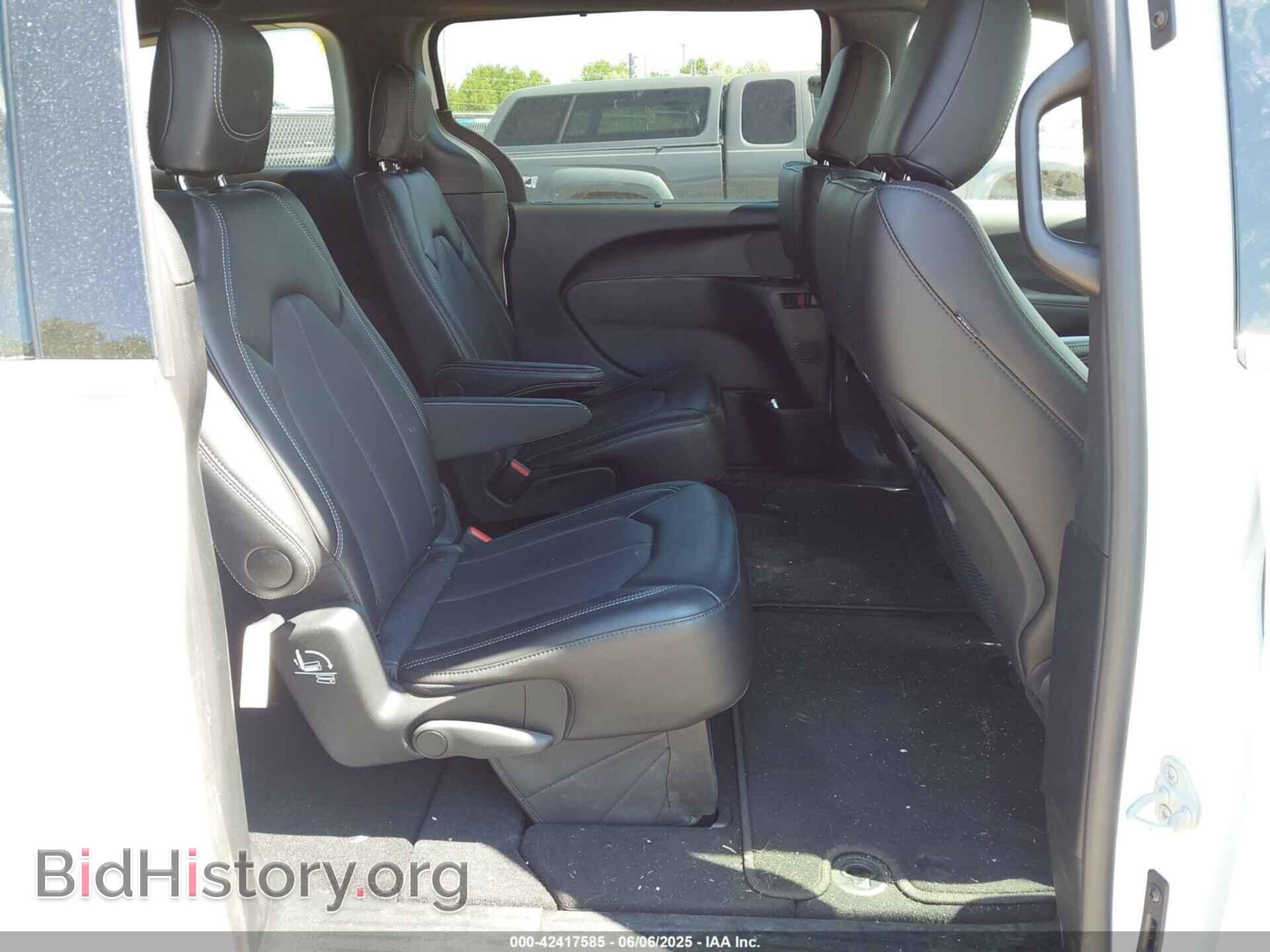 2025 CHRYSLER PACIFICA - VIN: 2C4RC1BG8SR584476 - Фото 8