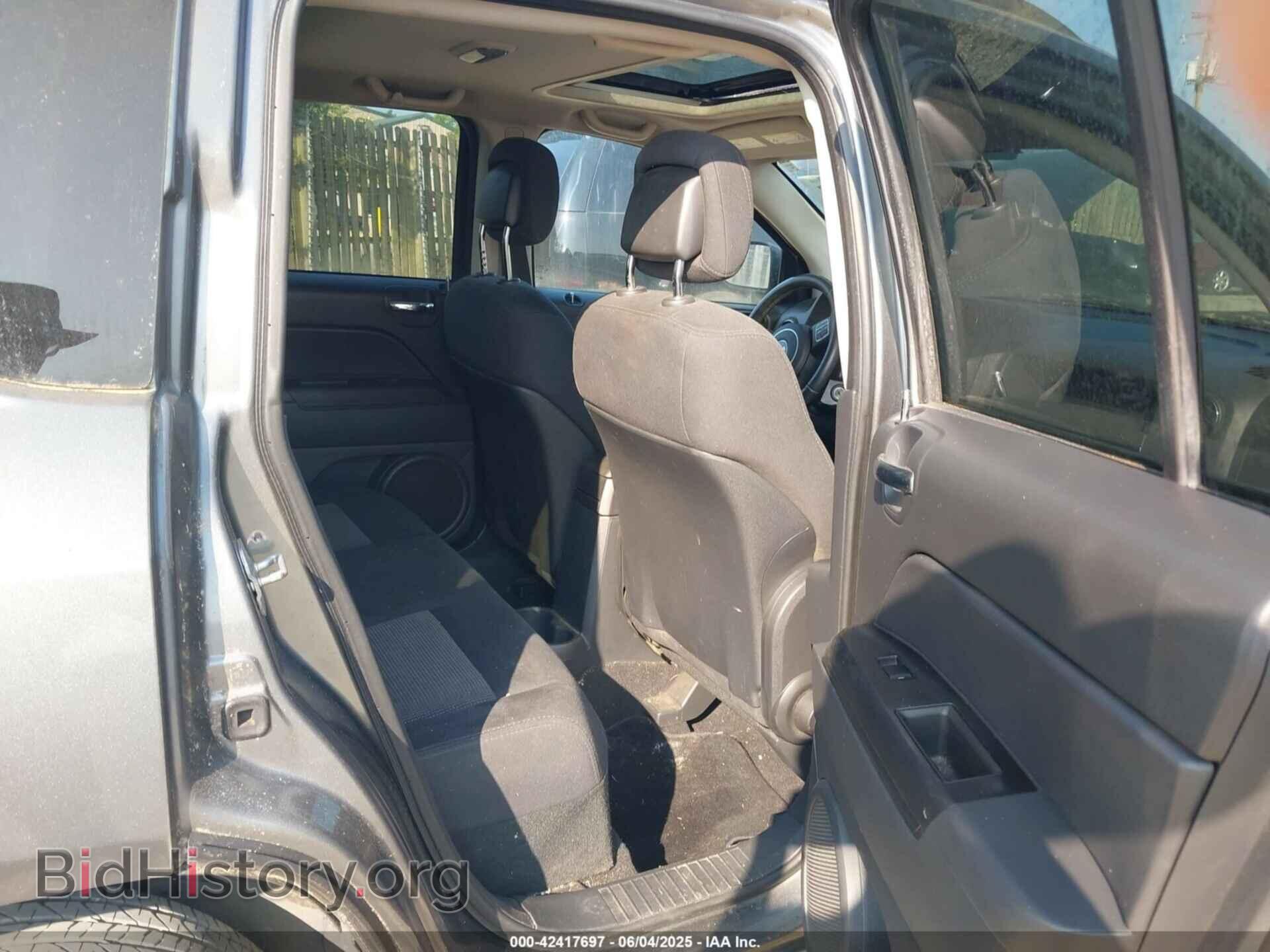 2011 JEEP COMPASS - VIN: 1J4NF1FB3BD202288 - Photo 8