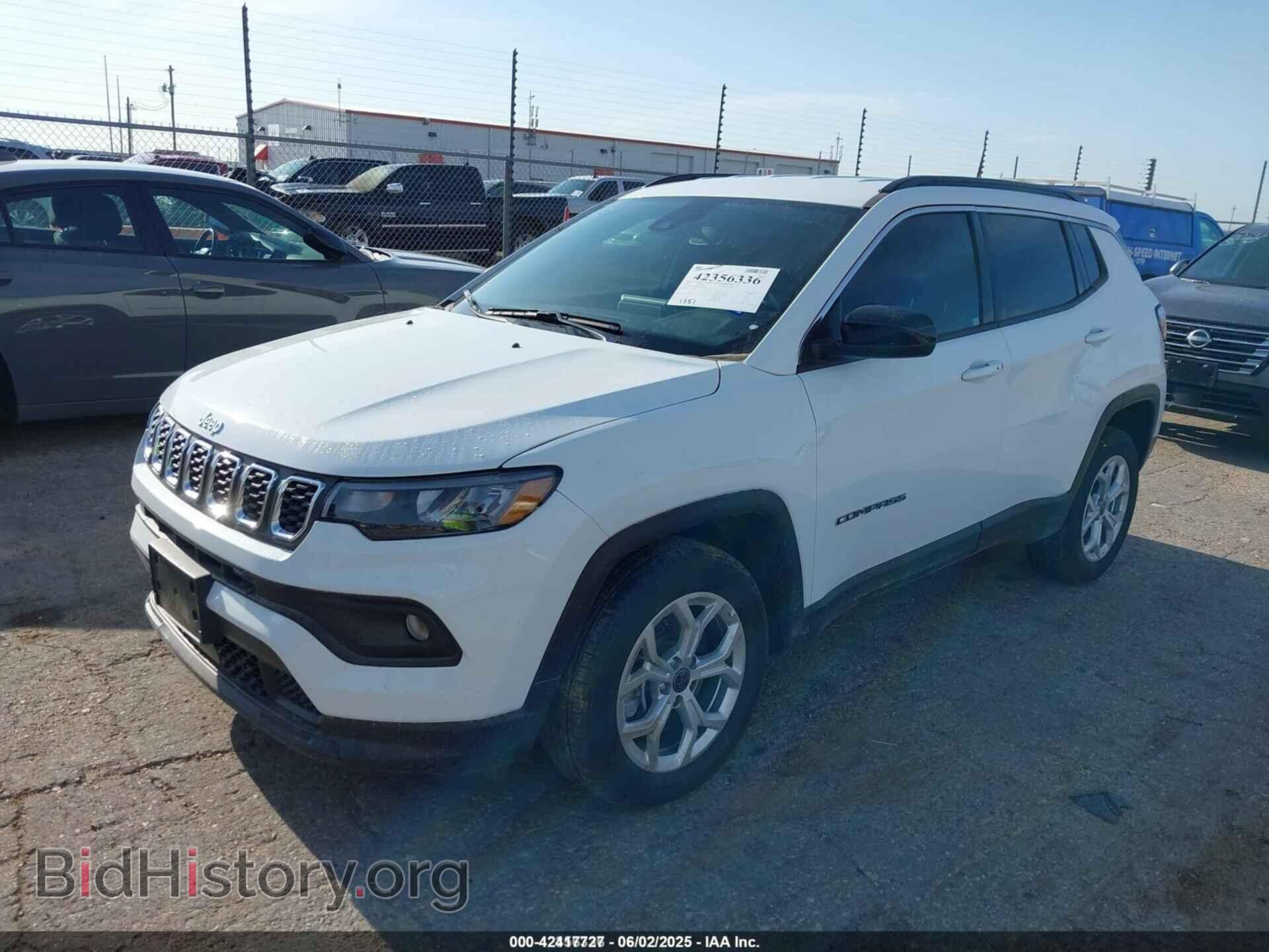 2025 JEEP COMPASS - VIN: 3C4NJDBNXST571598 - Фото 2