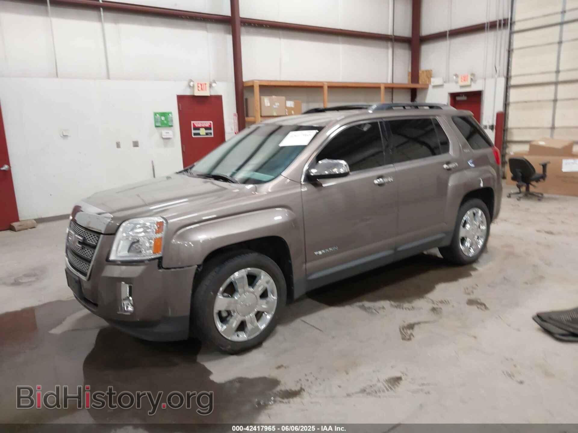 2011 GMC TERRAIN - VIN: 2CTFLXE51B6275969 - Photo 2