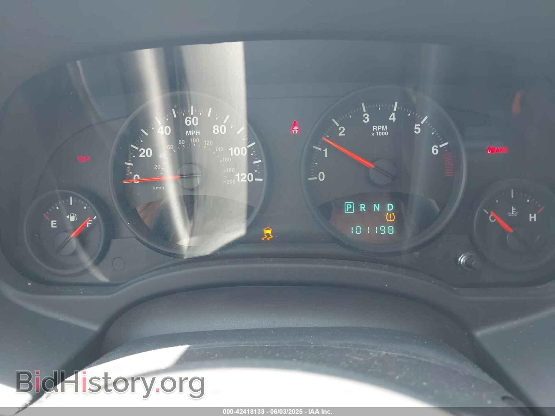 2011 JEEP COMPASS - VIN: 1J4NT1FA2BD171048 - Photo 7