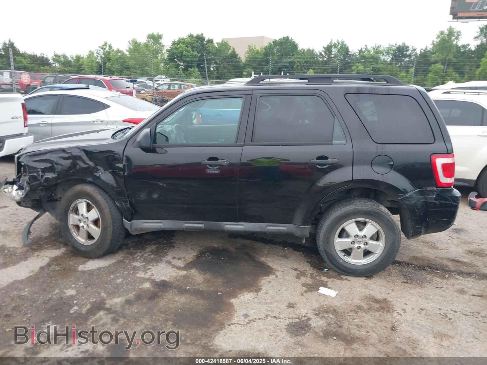 2011 FORD ESCAPE - VIN: 1FMCU0D73BKC39599 - Фото 14