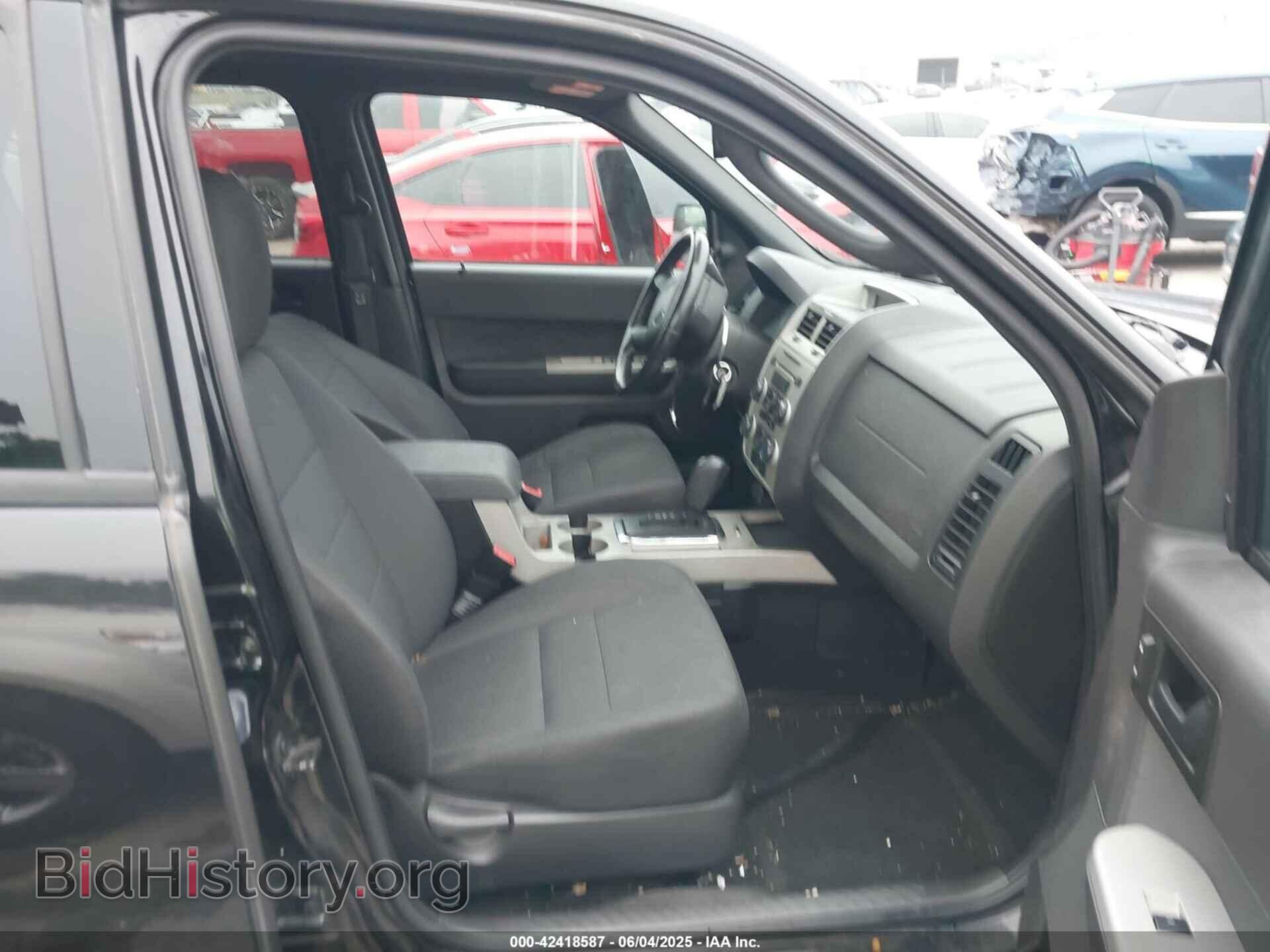 2011 FORD ESCAPE - VIN: 1FMCU0D73BKC39599 - Фото 5