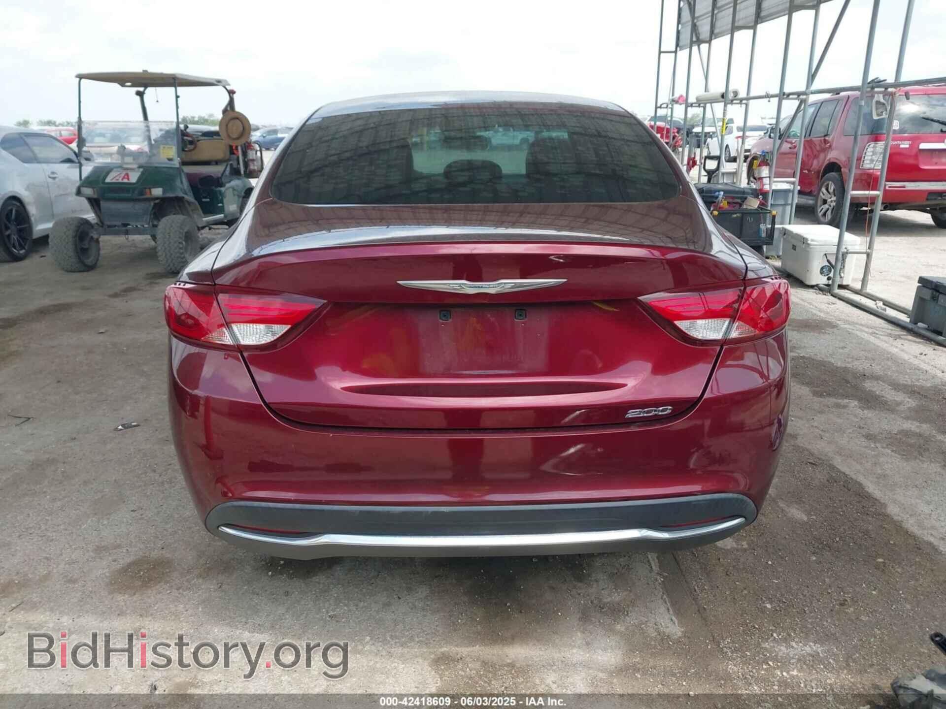 2015 CHRYSLER 200 - VIN: 1C3CCCAB5FN605797 - Фото 17