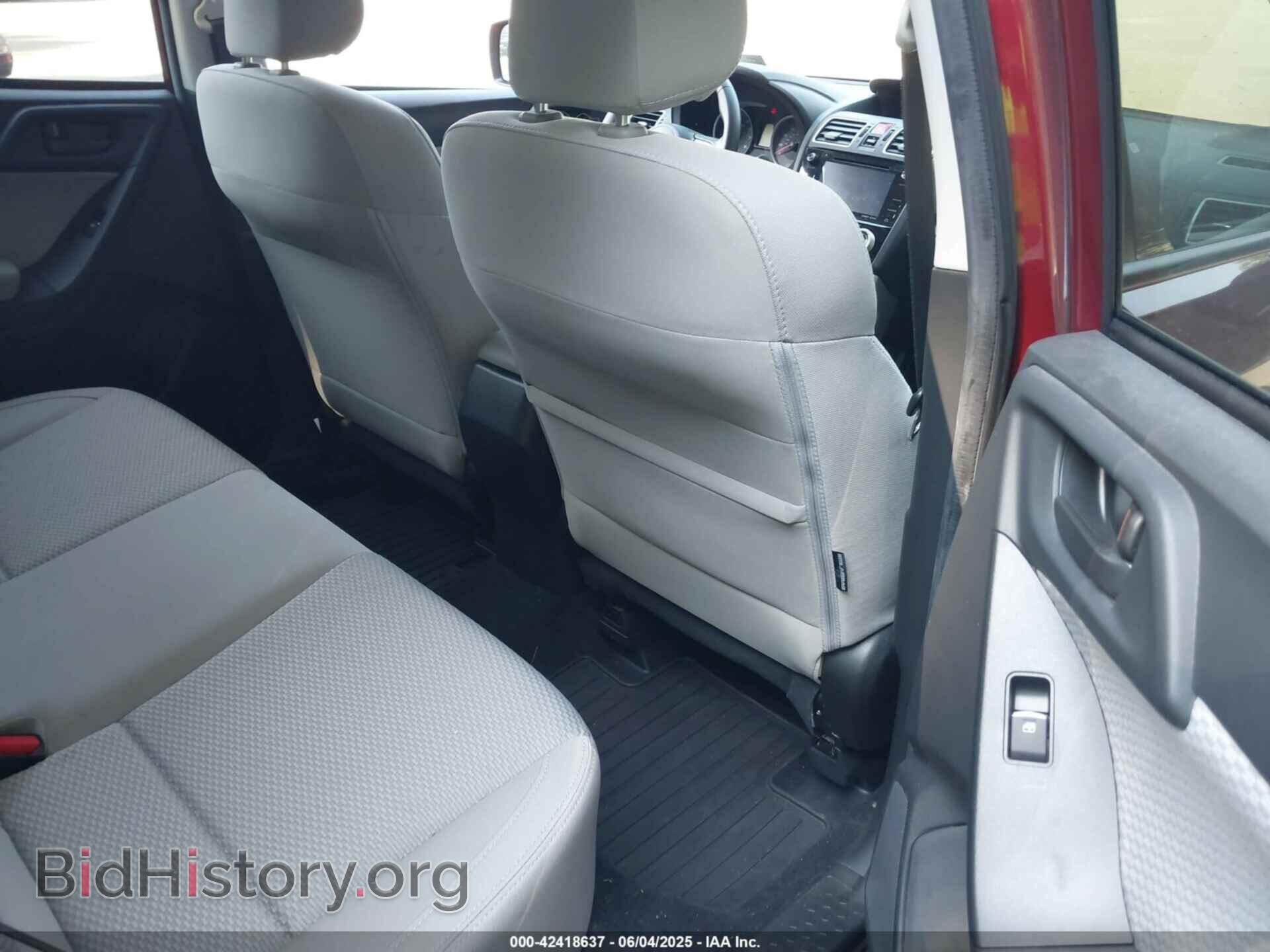 2017 SUBARU FORESTER - VIN: JF2SJAECXHH406638 - Photo 8