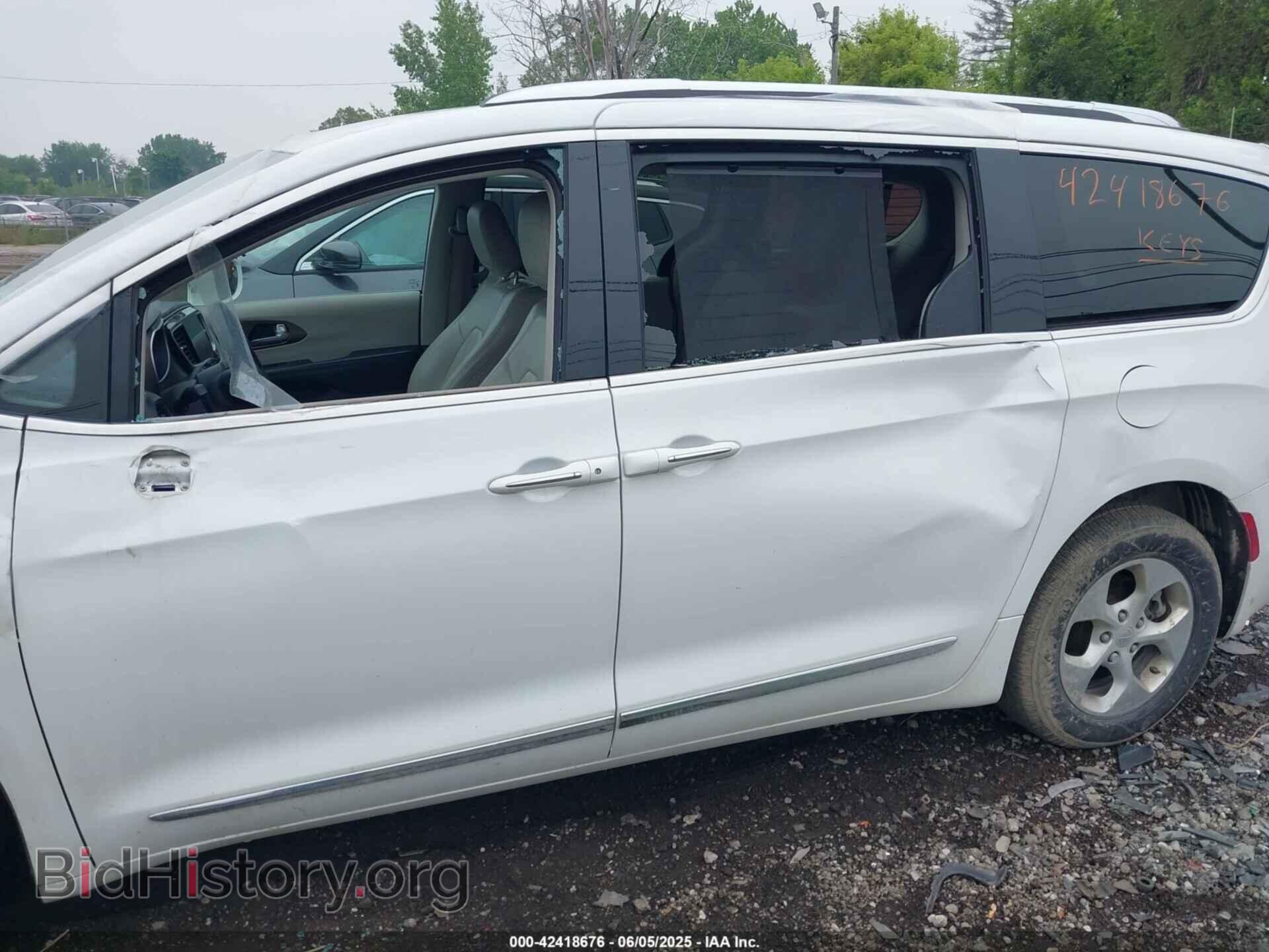 2017 CHRYSLER PACIFICA - VIN: 2C4RC1EG2HR506313 - Photo 6