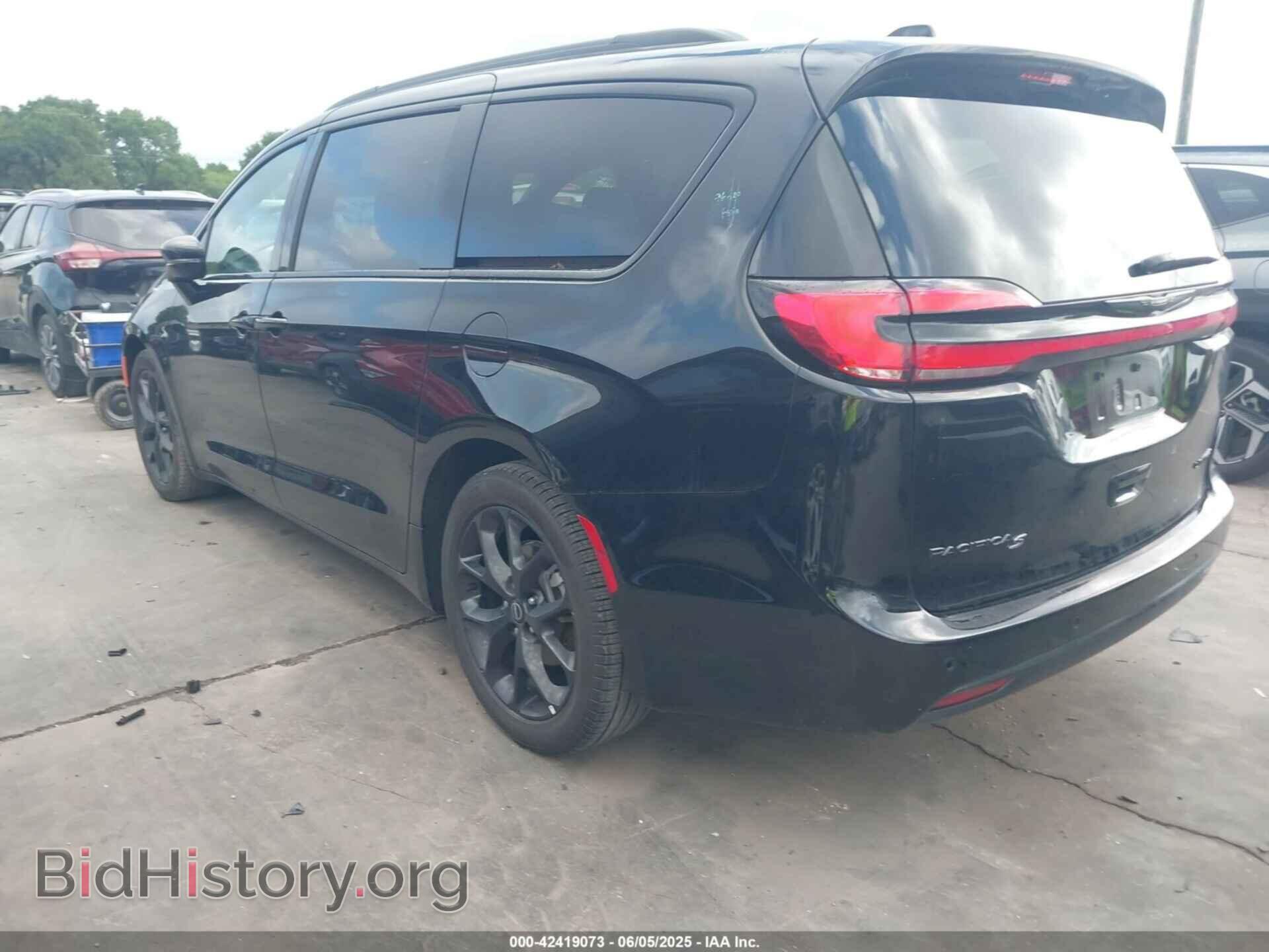 2025 CHRYSLER PACIFICA - VIN: 2C4RC1GG9SR551916 - Фото 3