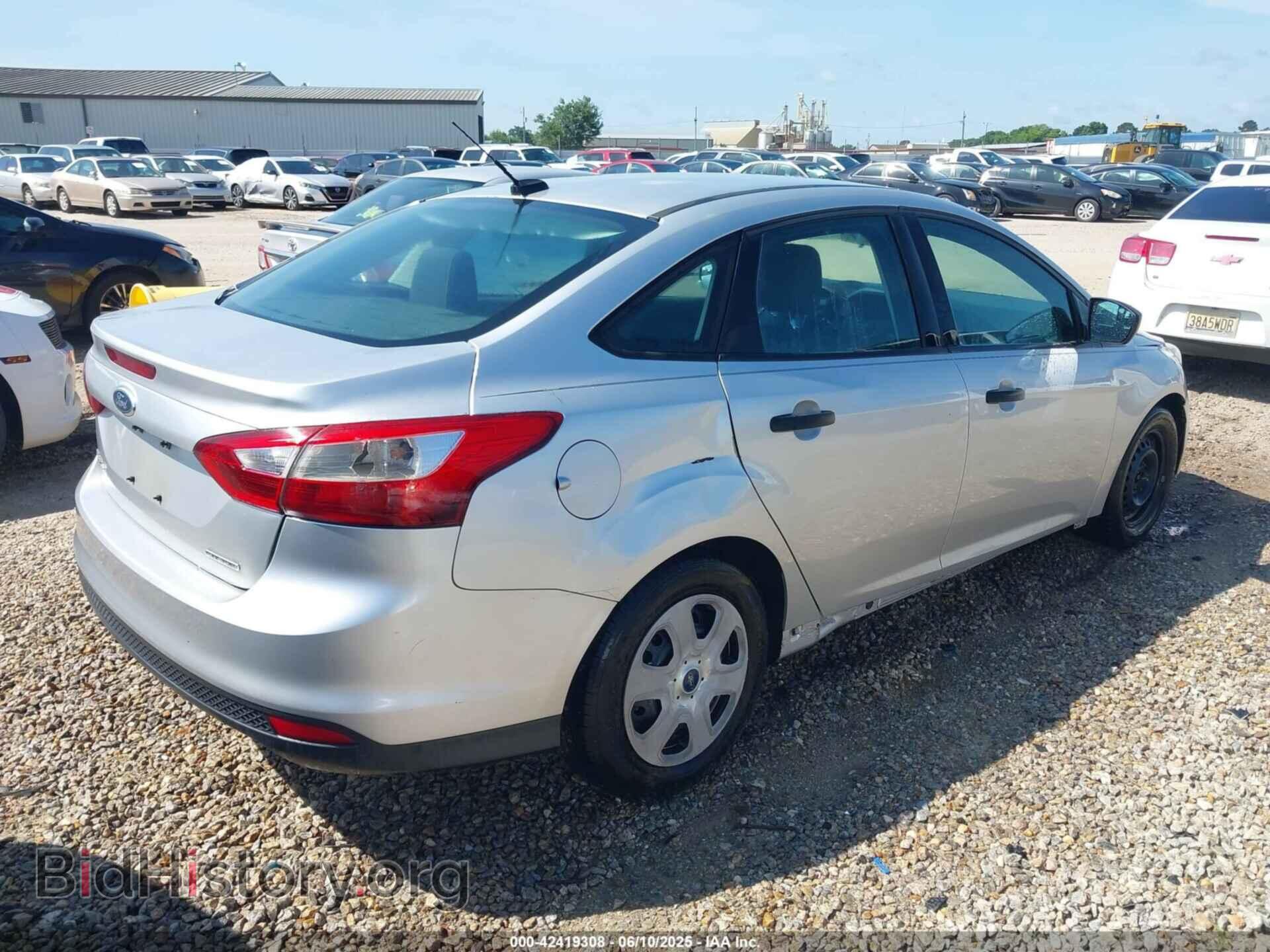 2013 FORD FOCUS - VIN: 1FADP3E22DL241108 - Фото 4