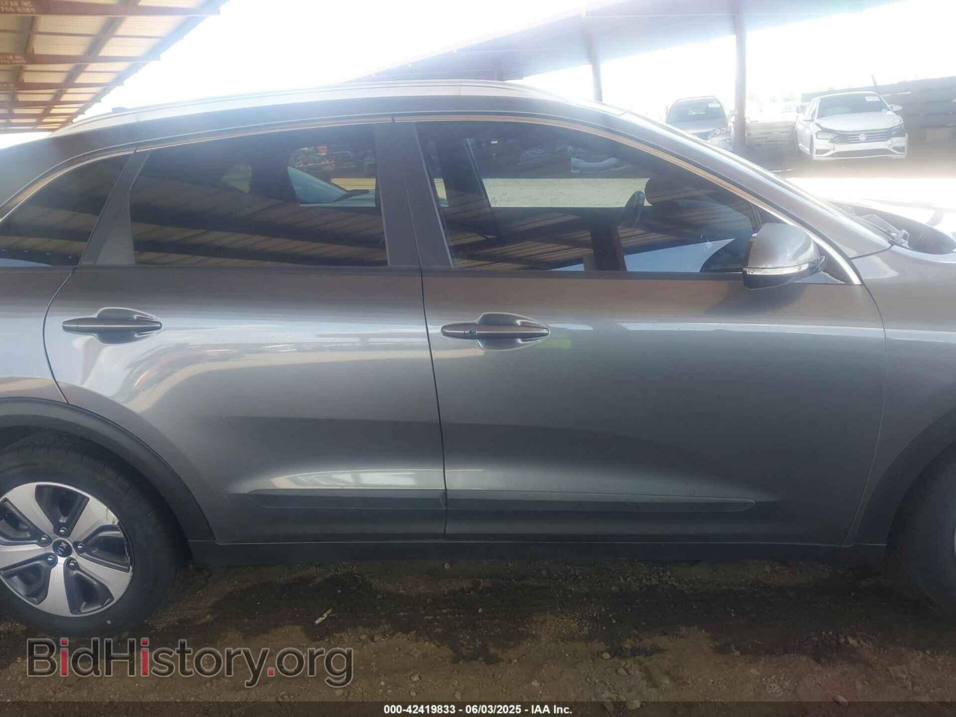 2017 KIA NIRO - VIN: KNDCC3LC4H5057764 - Фото 13